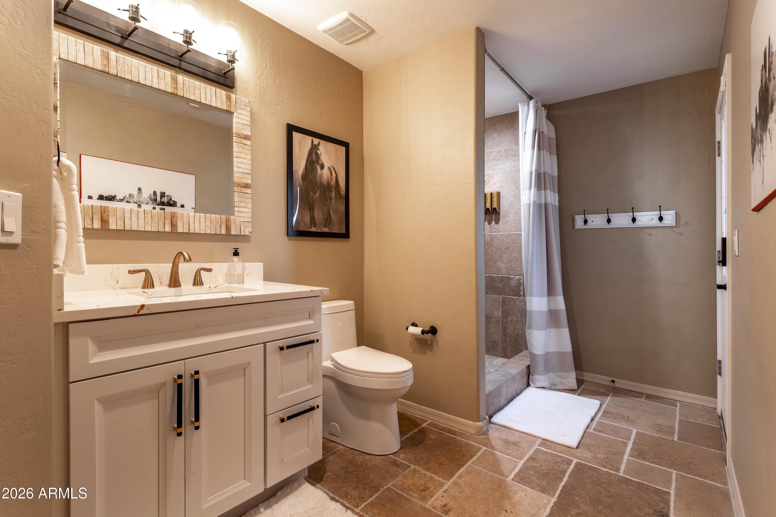 4727 E RANCHO CALIENTE Drive