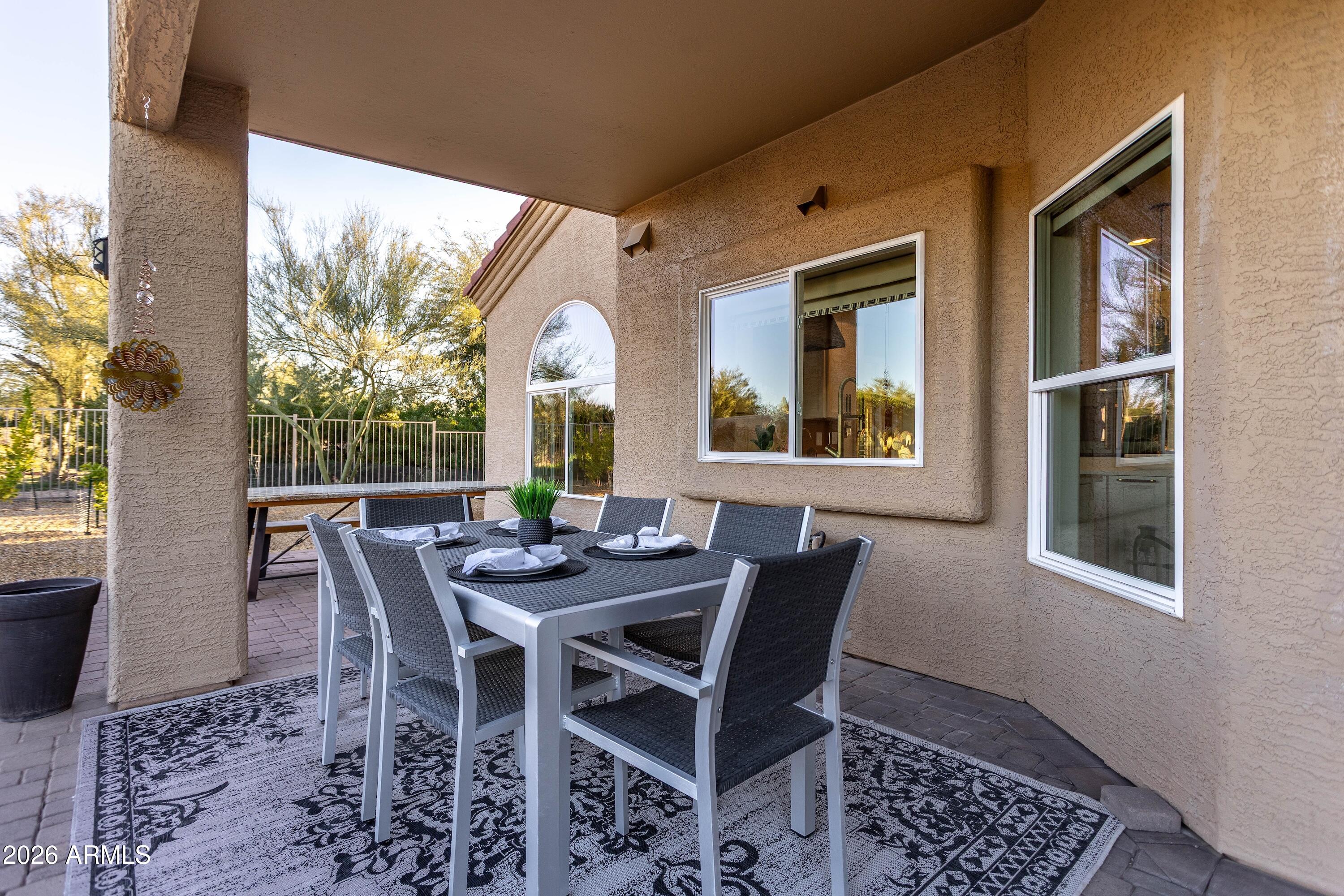 4727 E RANCHO CALIENTE Drive