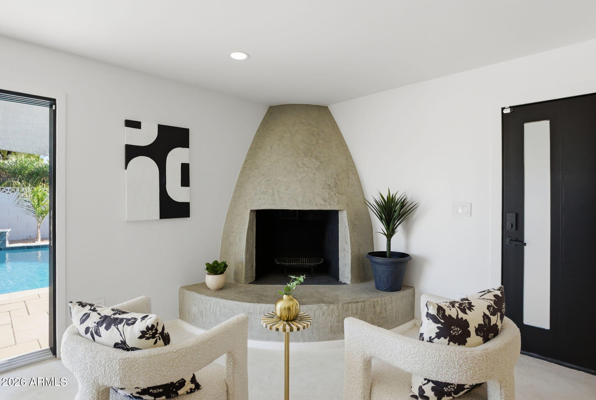 1703 N 74TH Place