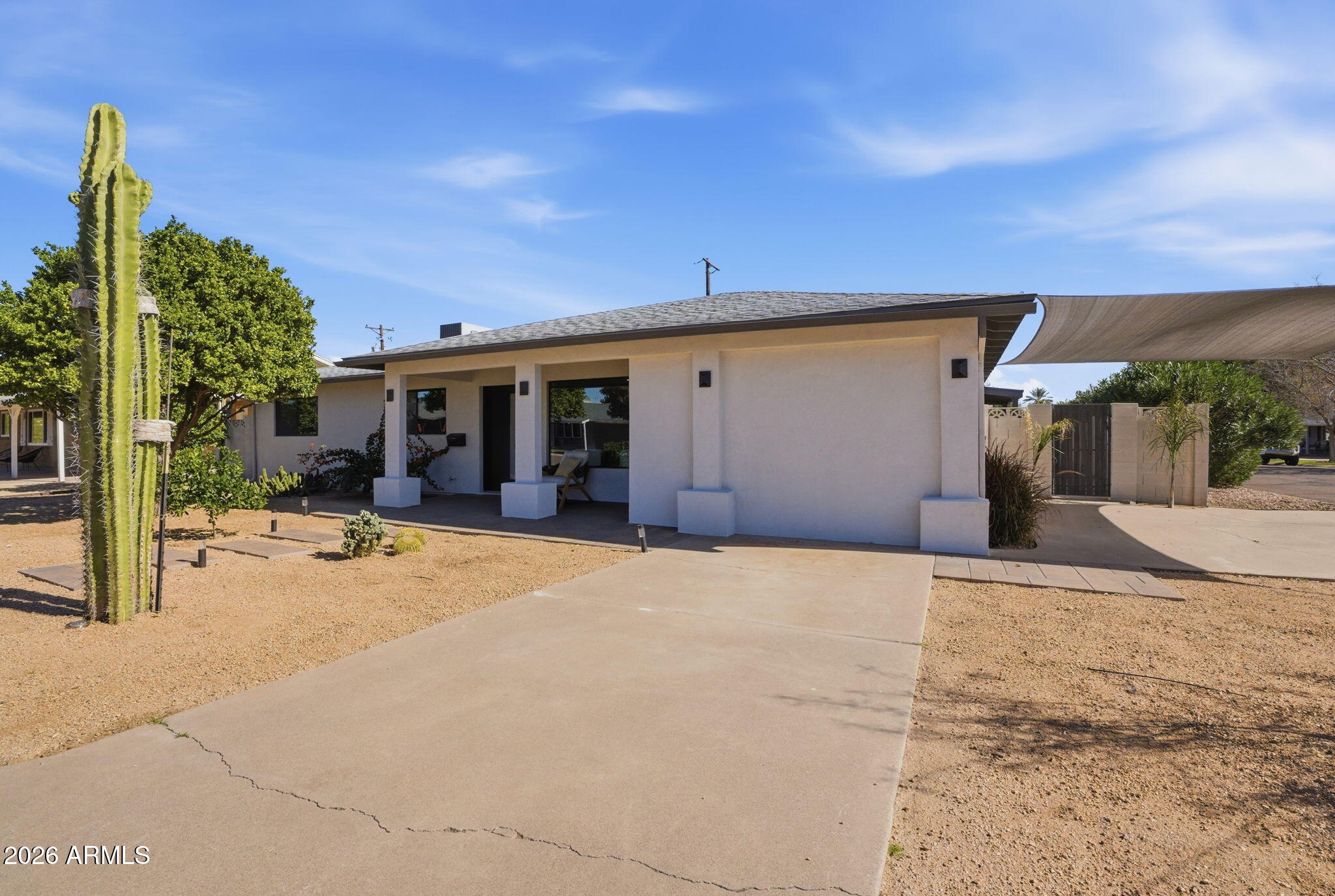 1703 N 74TH Place