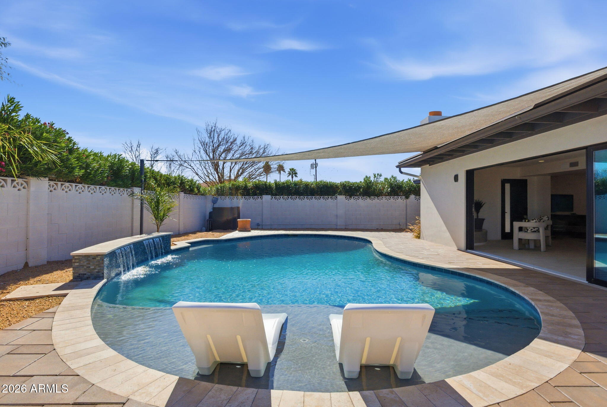 1703 N 74TH Place