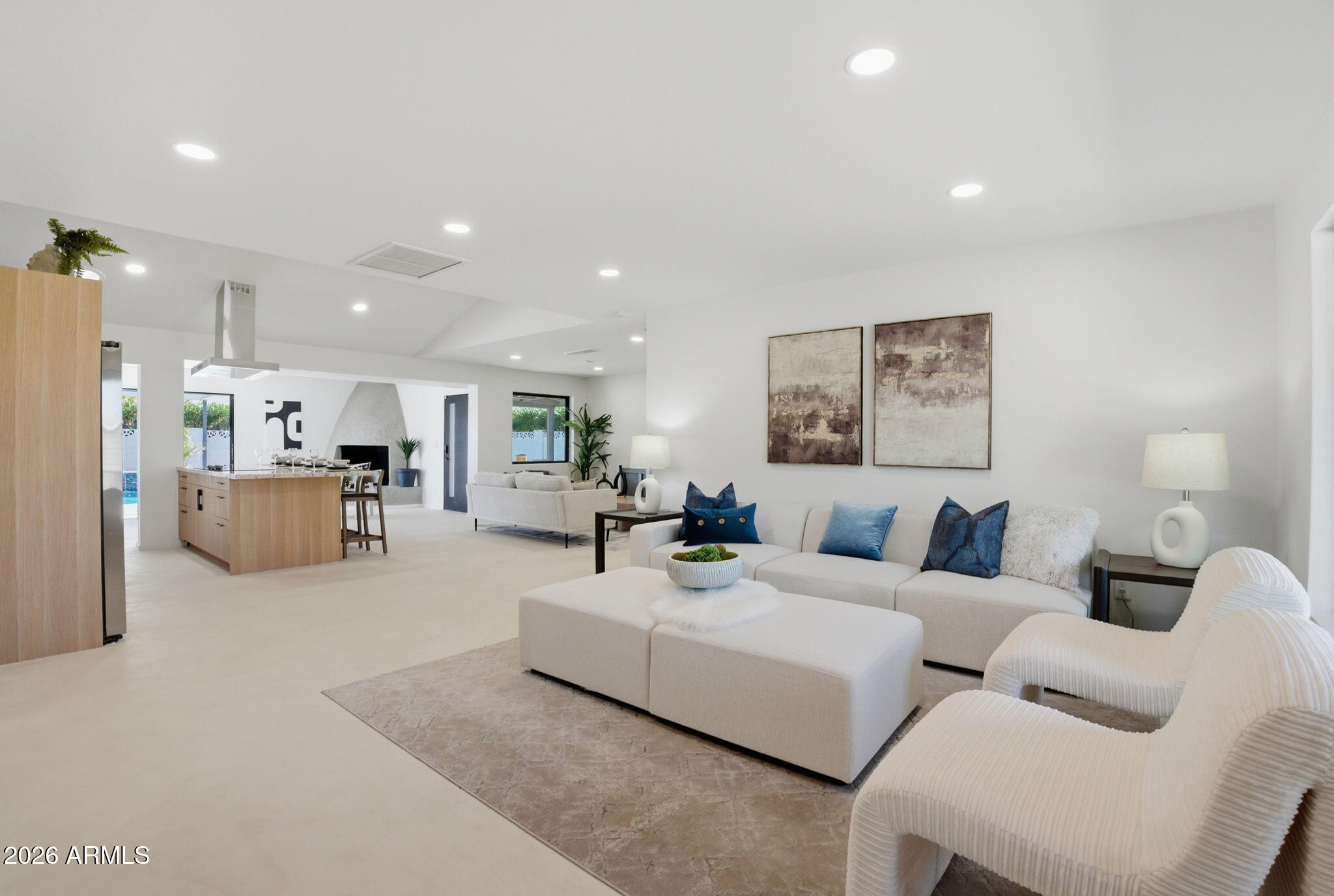 1703 N 74TH Place