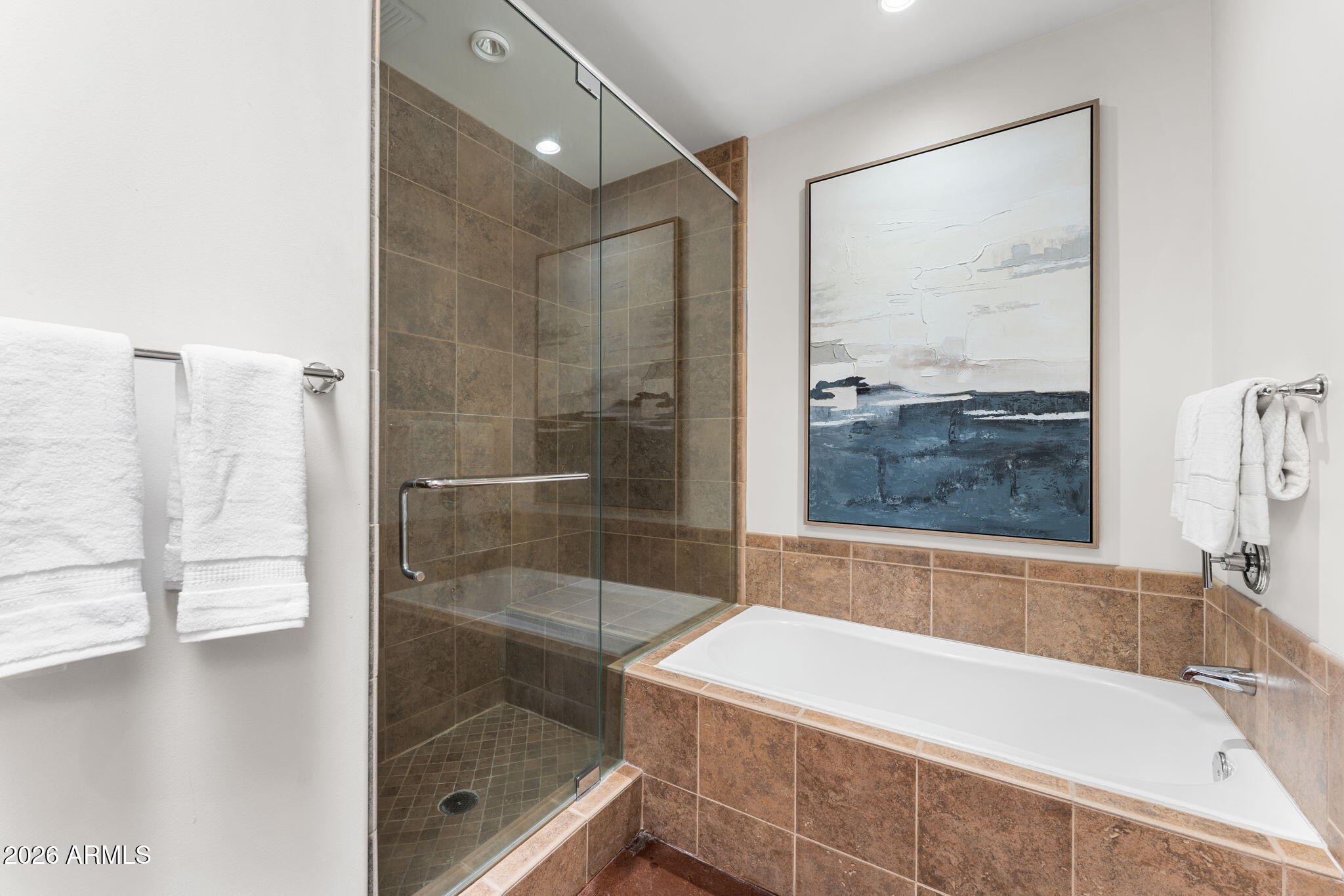 7039 E MAIN Street A206