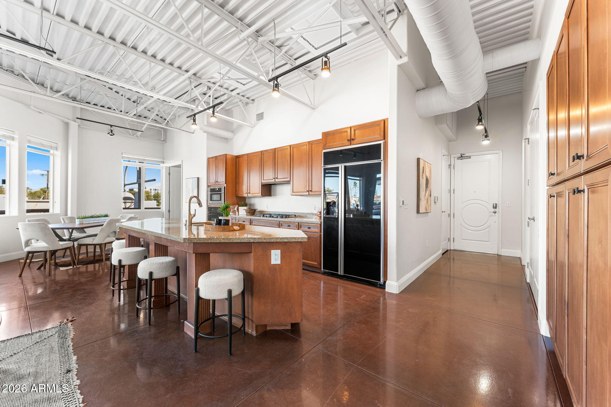 7039 E MAIN Street A206