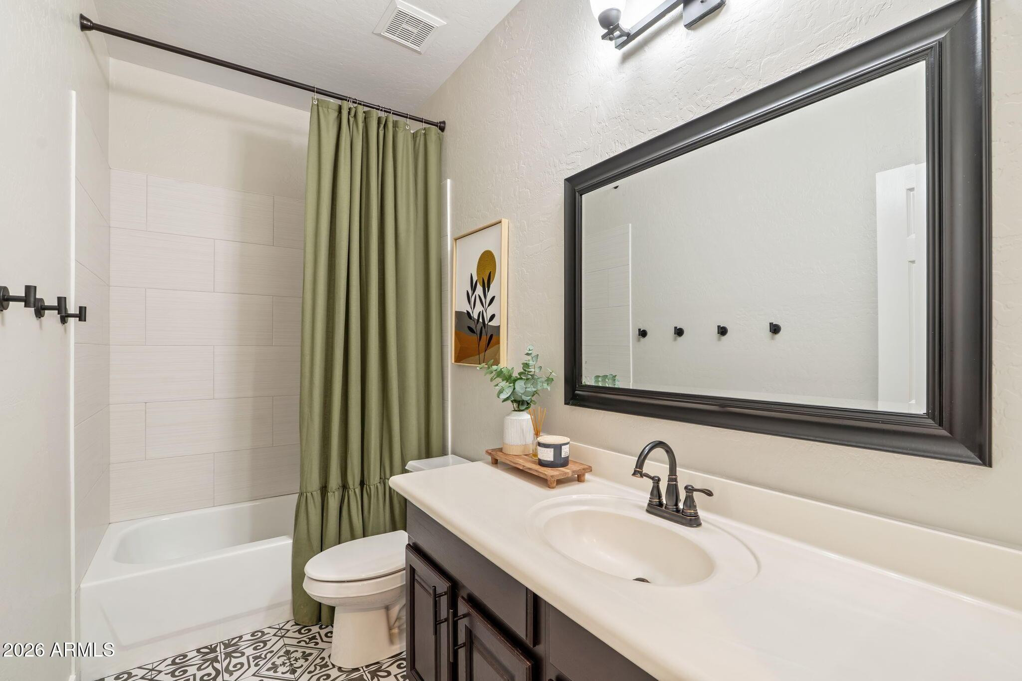 6943 W TETHER Trail