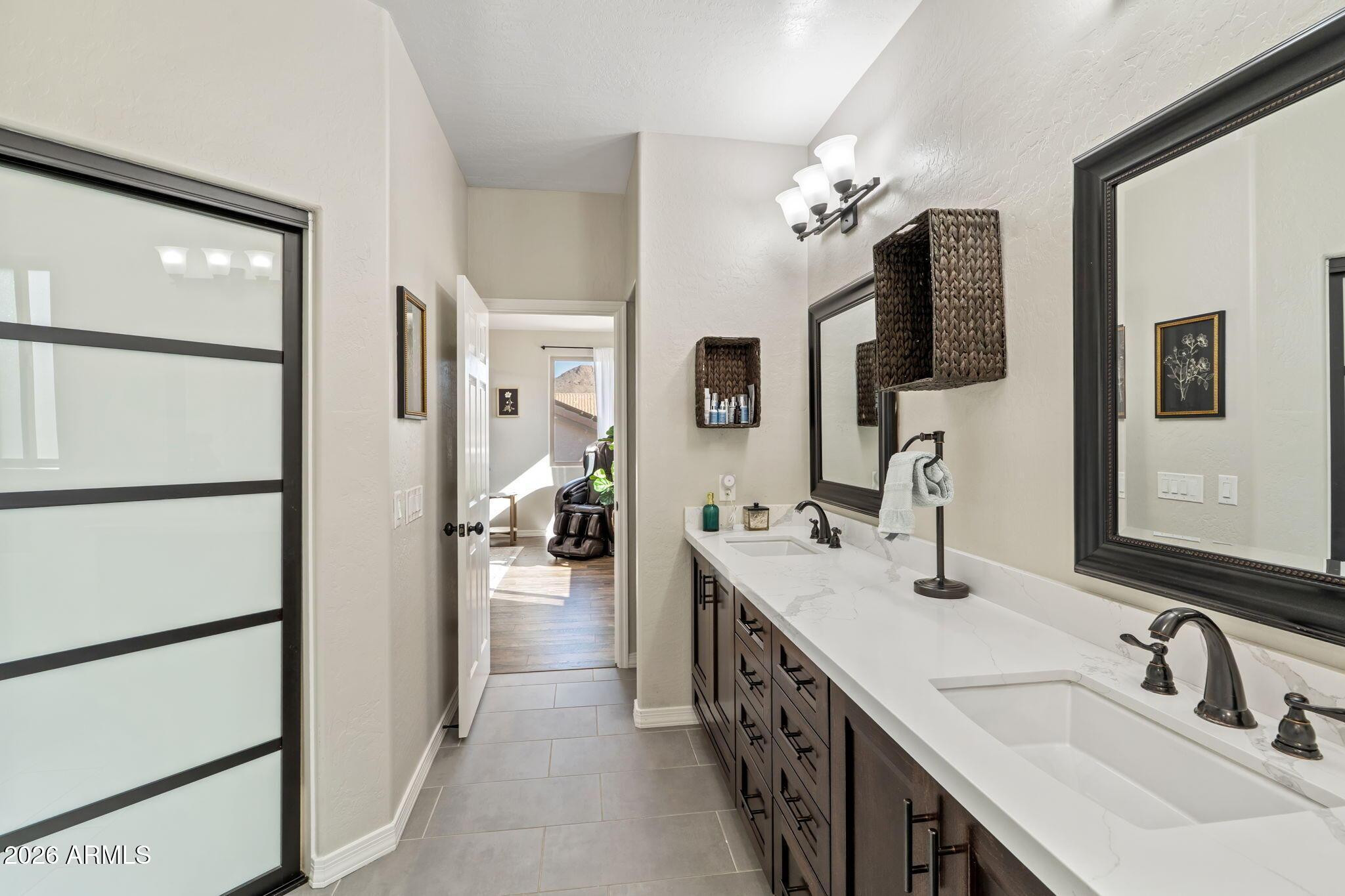 6943 W TETHER Trail