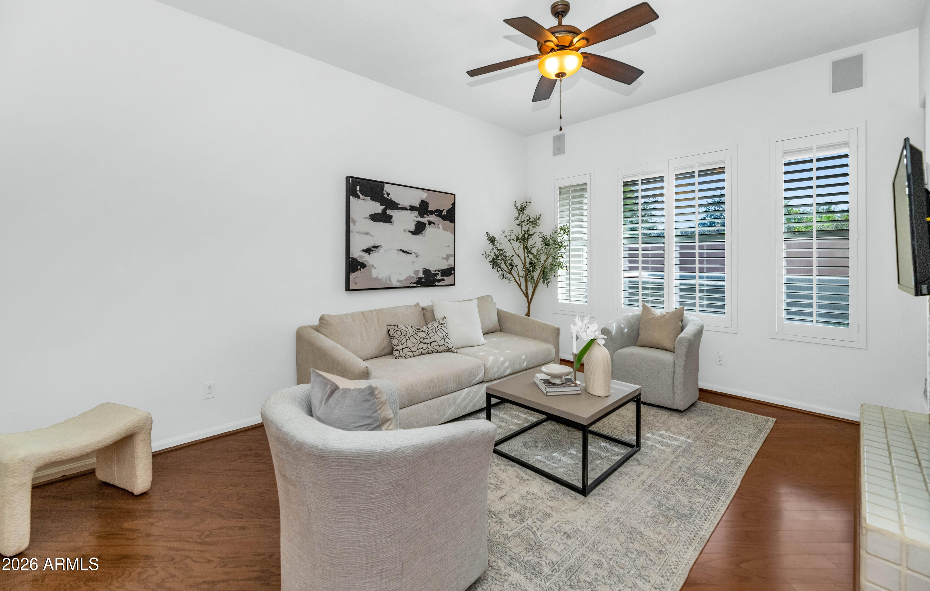 20802 N GRAYHAWK Drive 1003