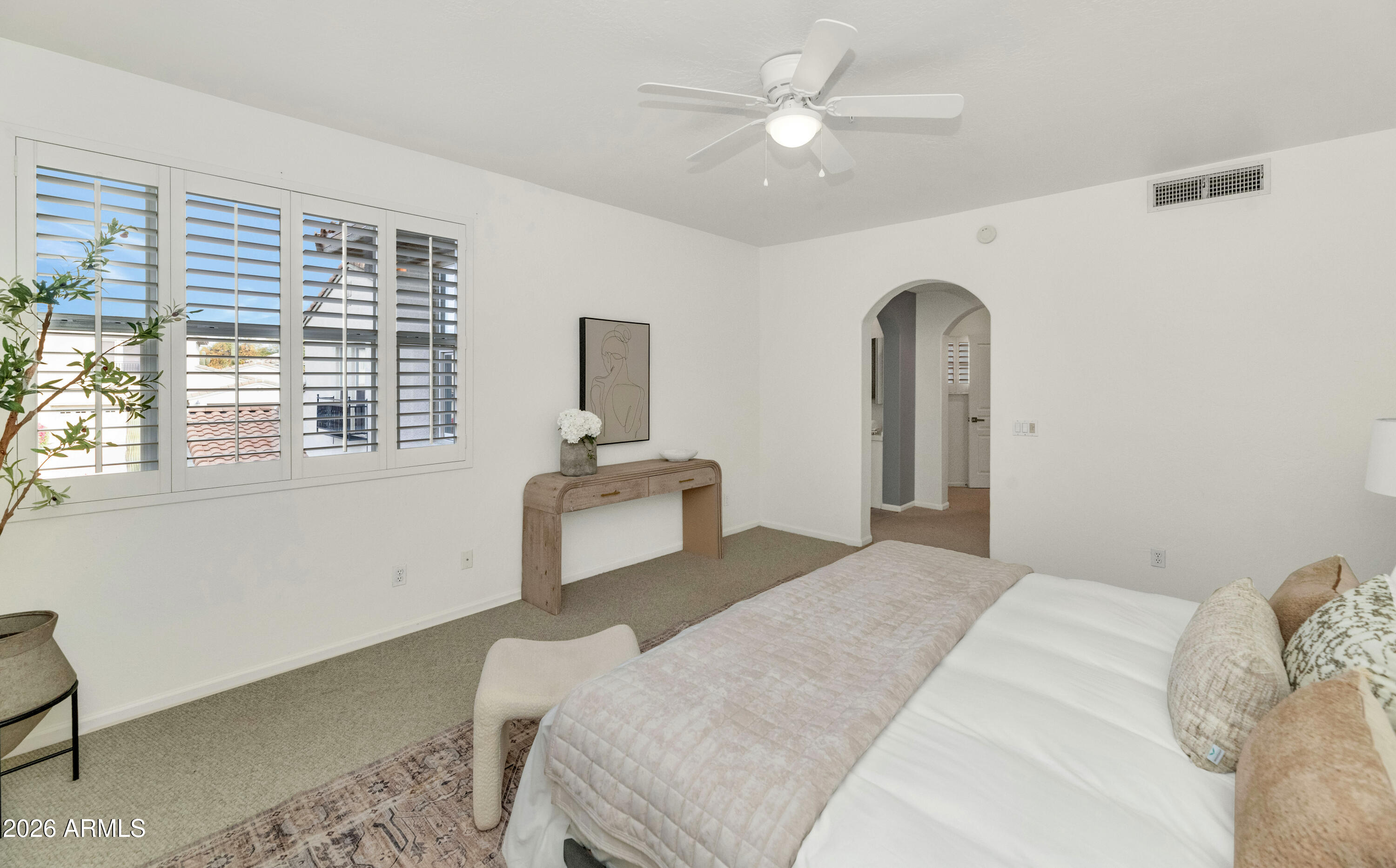 20802 N GRAYHAWK Drive 1003