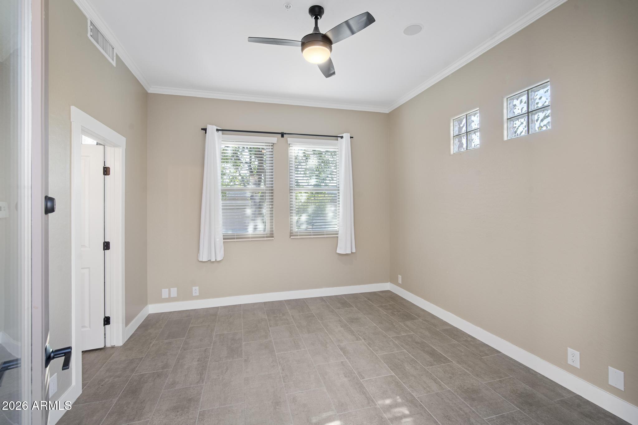 6746 E AMBER SUN Drive