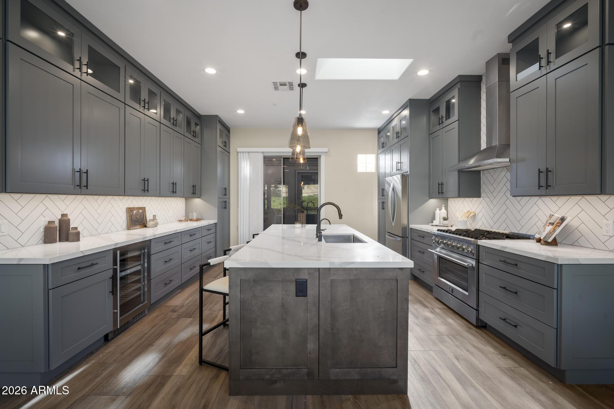 6746 E AMBER SUN Drive