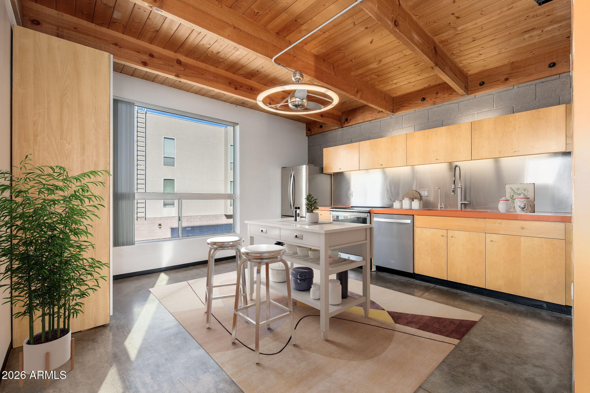 727 E PORTLAND Street 6