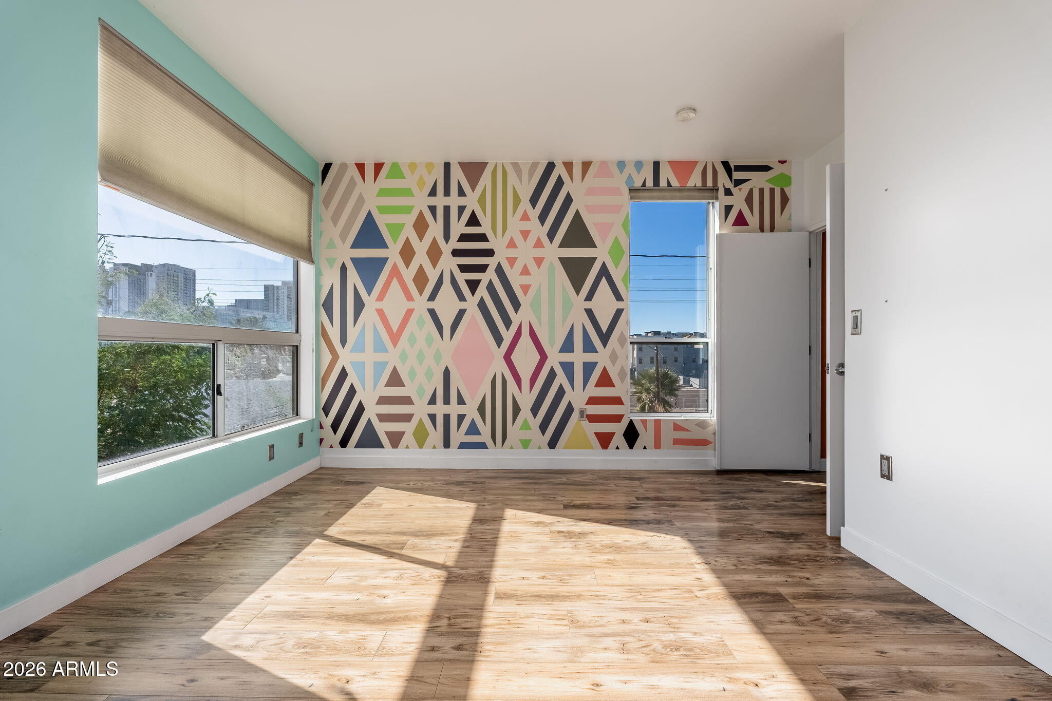 727 E PORTLAND Street 6