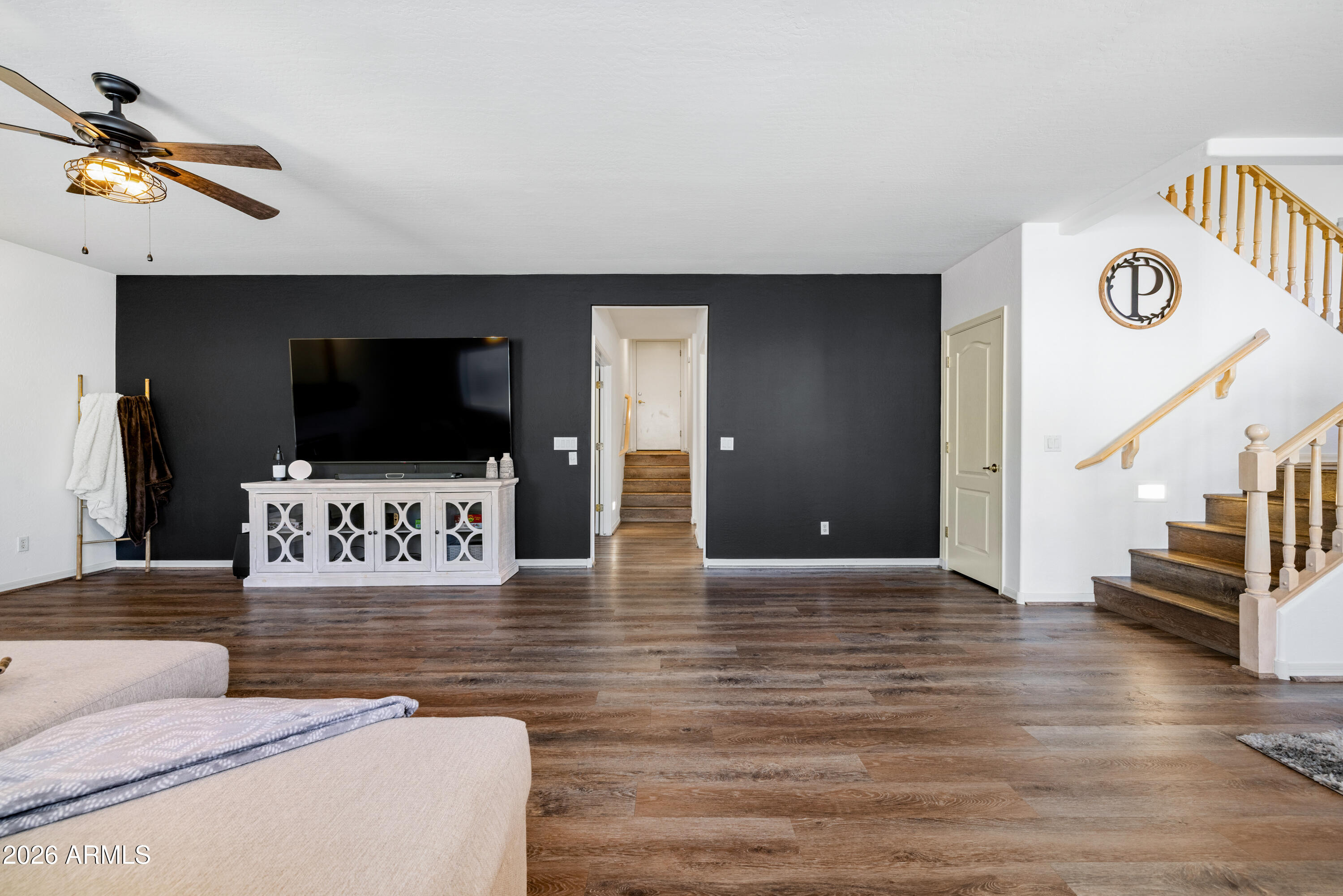 7042 W MORNING DOVE Drive