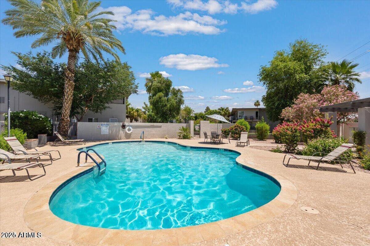 4114 E Calle Redonda 54