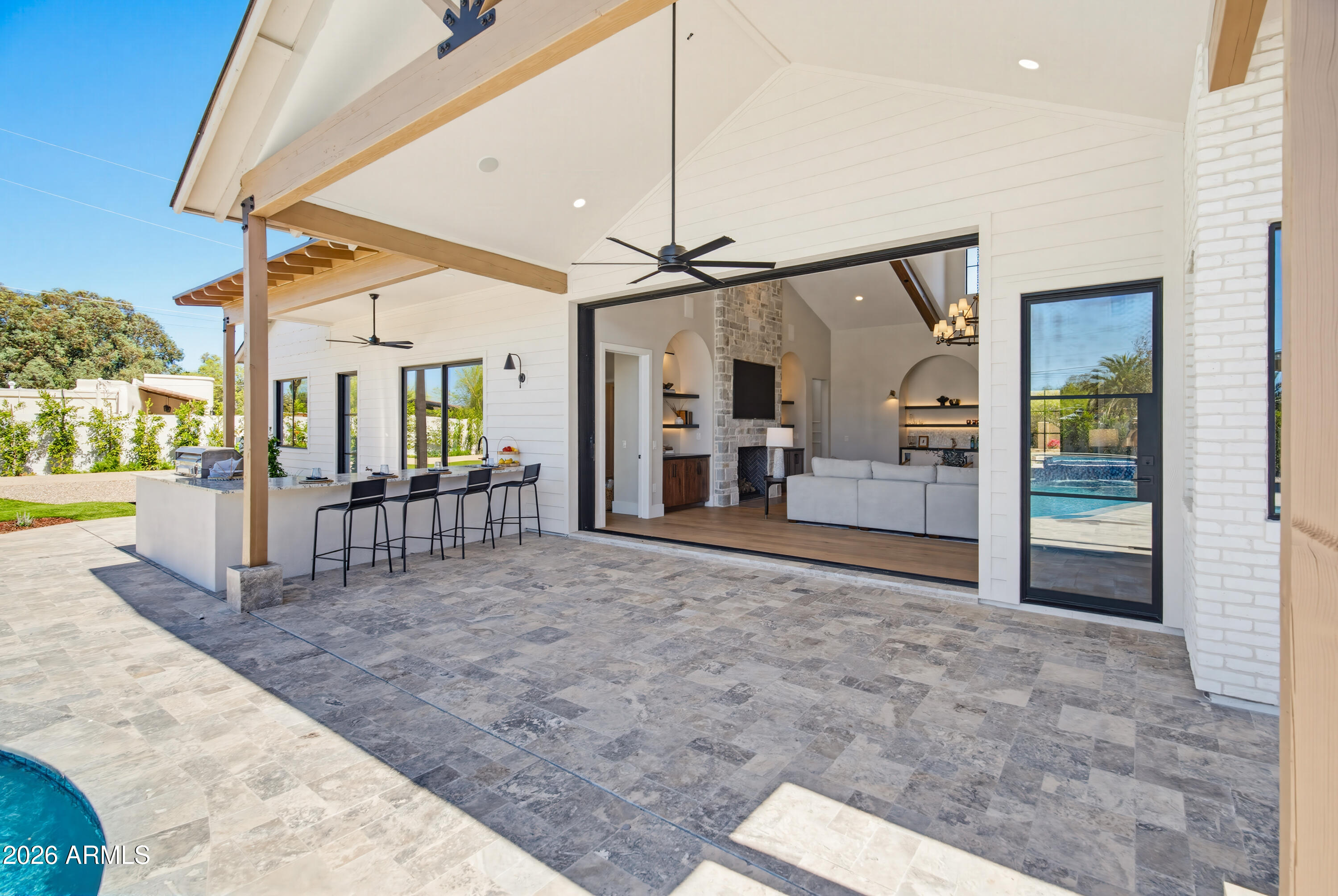 11602 N 70TH Place
