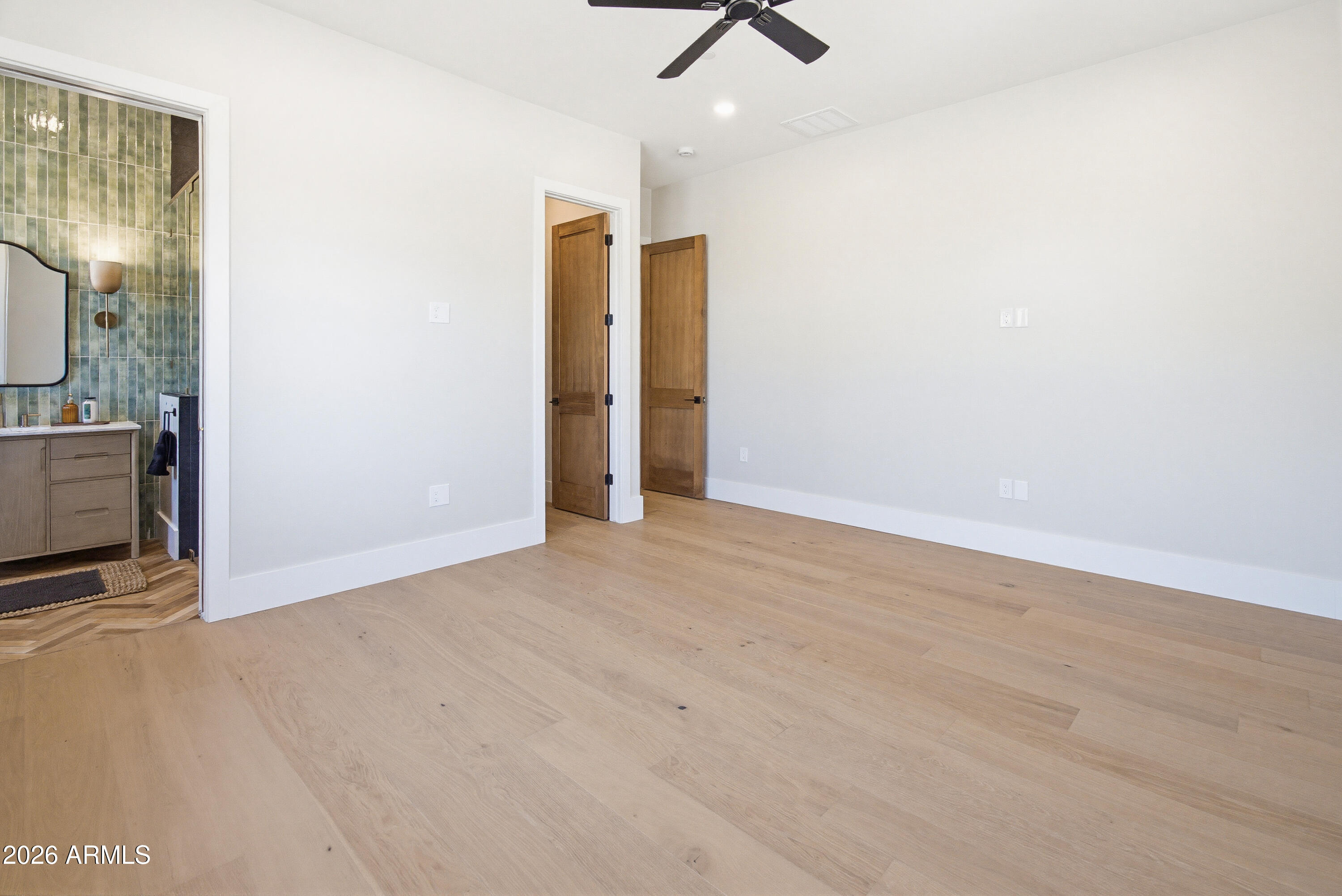 11602 N 70TH Place
