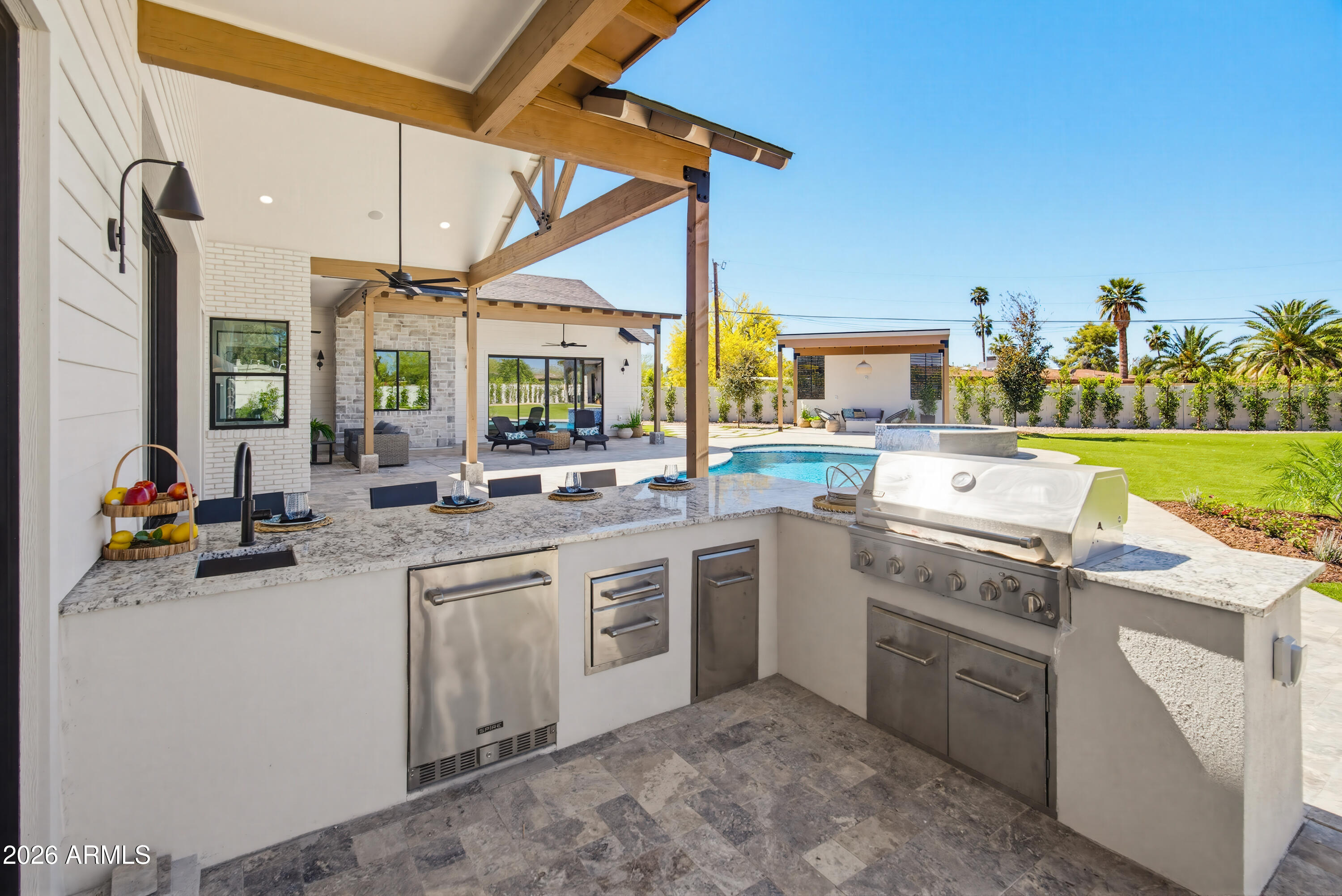11602 N 70TH Place