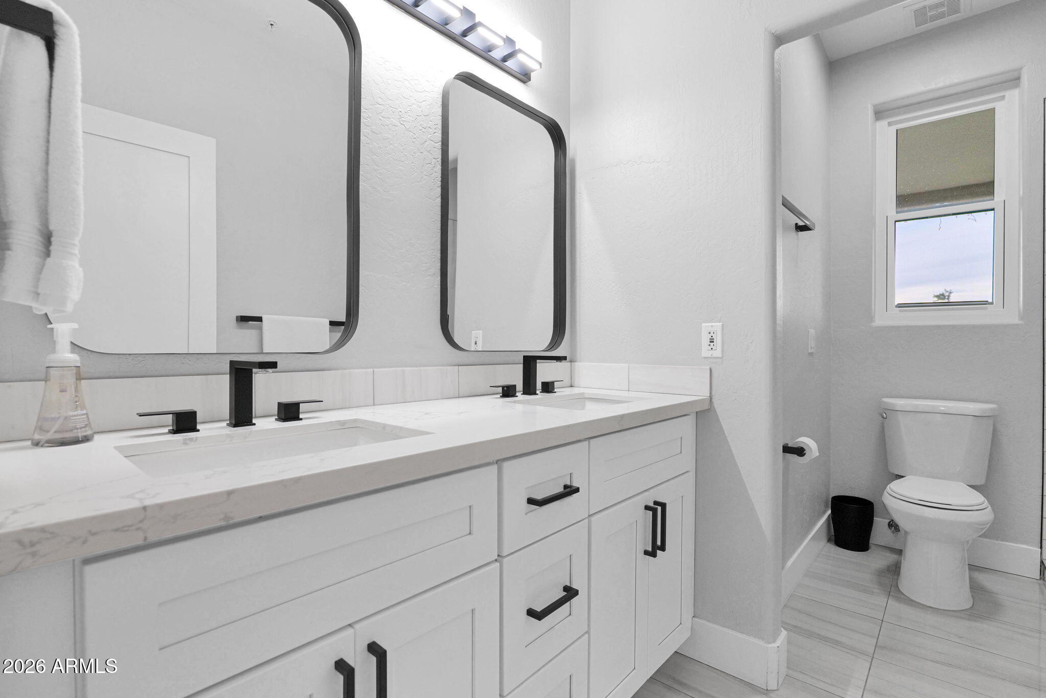 10262 E JASMINE Drive