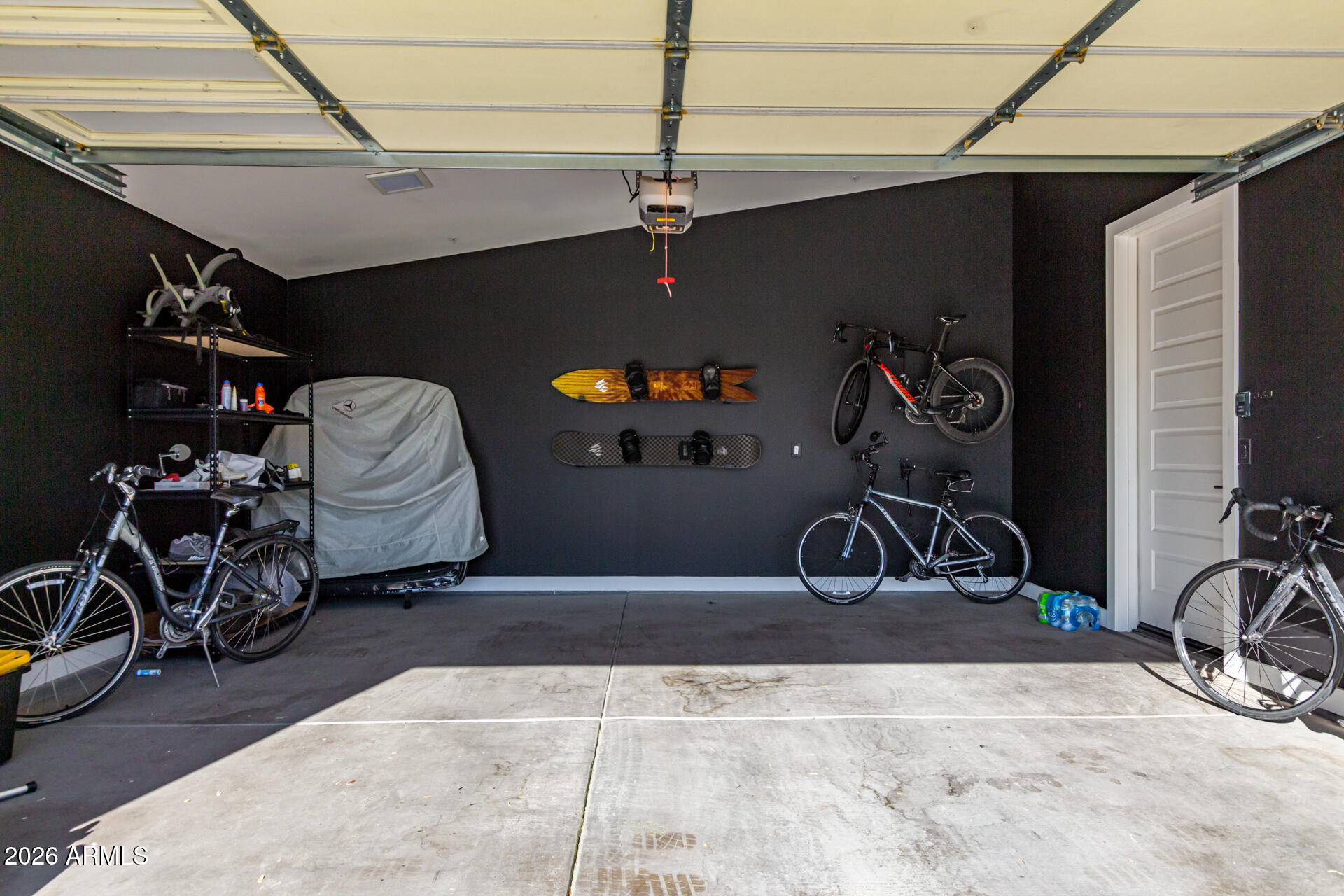 8302 E HEATHERBRAE Drive