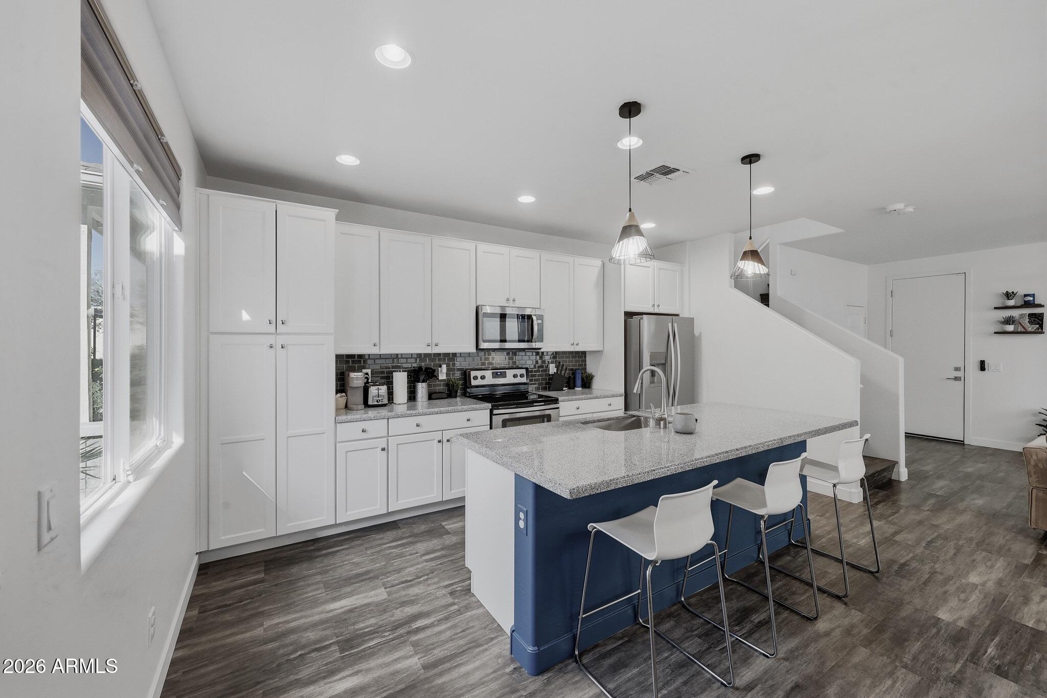 11900 N 32ND Street 17