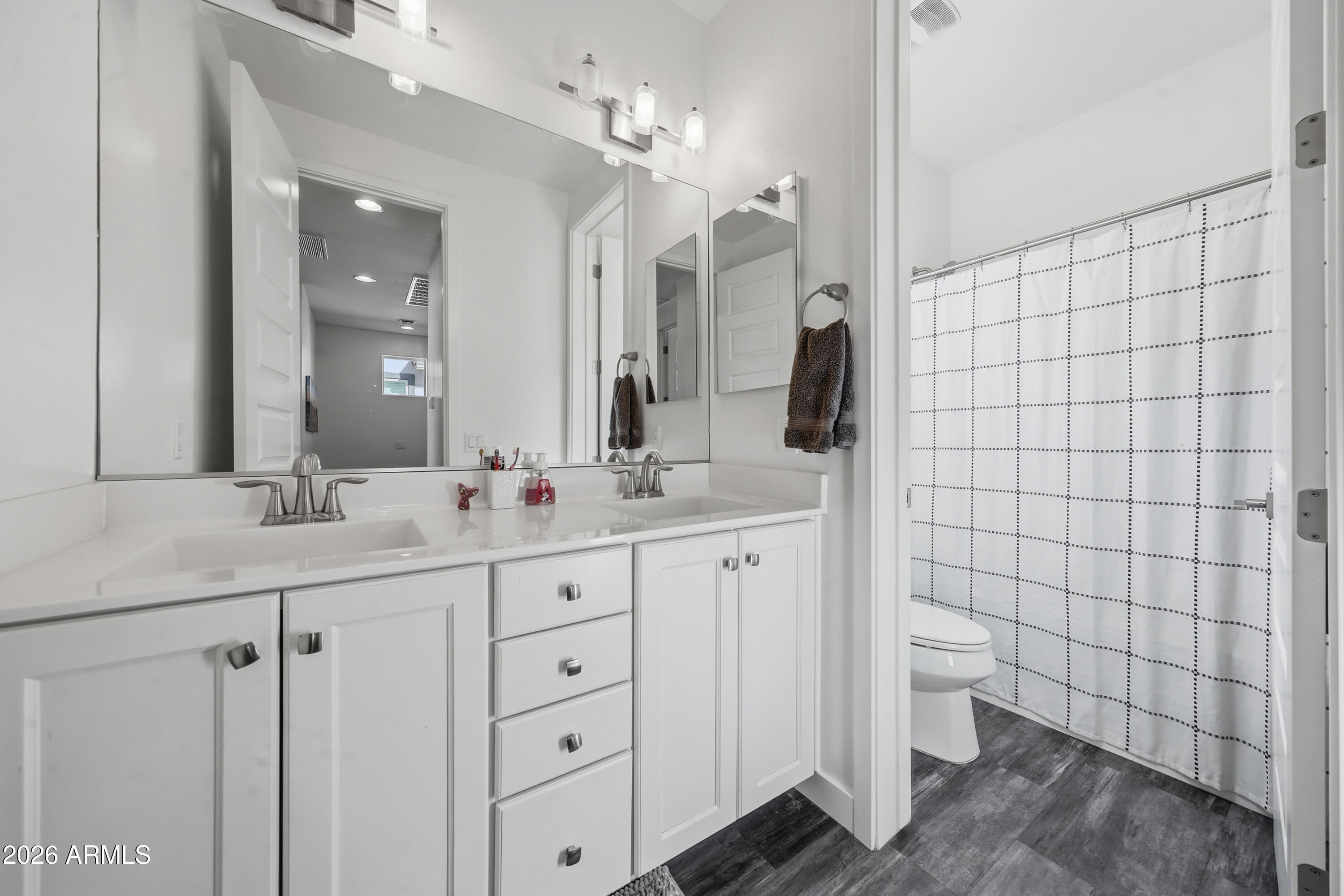 11900 N 32ND Street 17