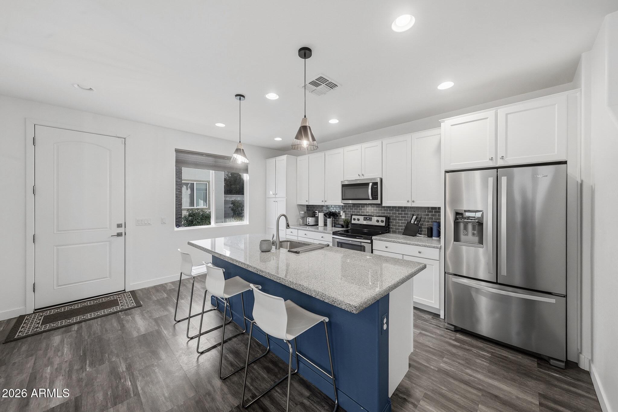 11900 N 32ND Street 17