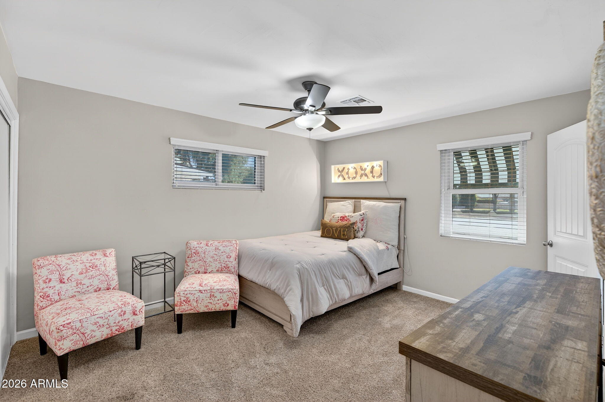 1314 E PALO VERDE Drive