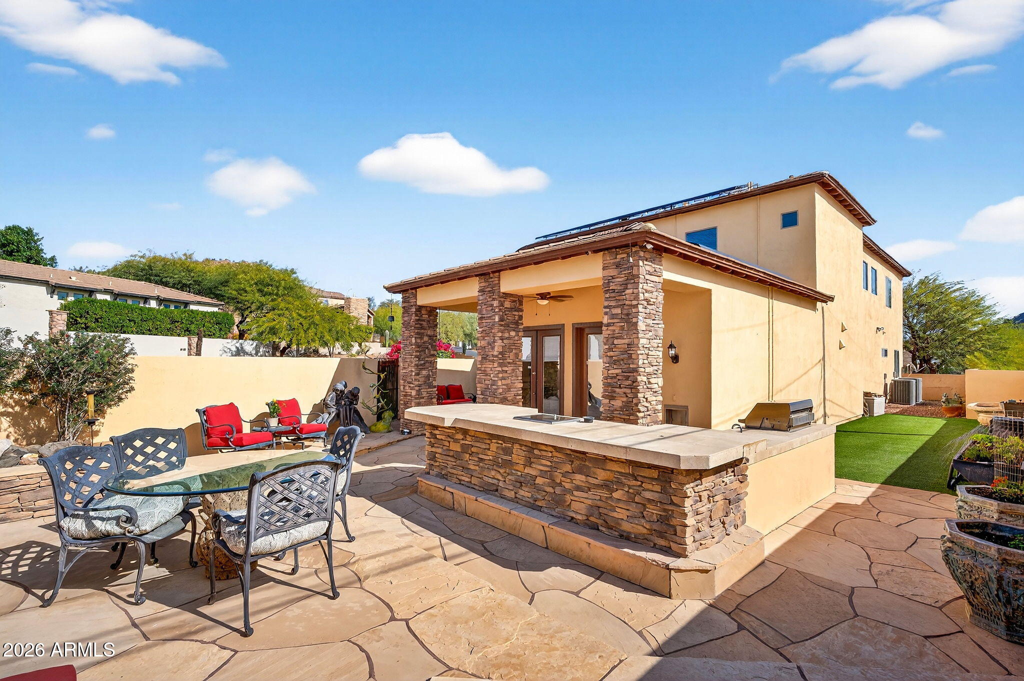 1343 E LUPINE Avenue