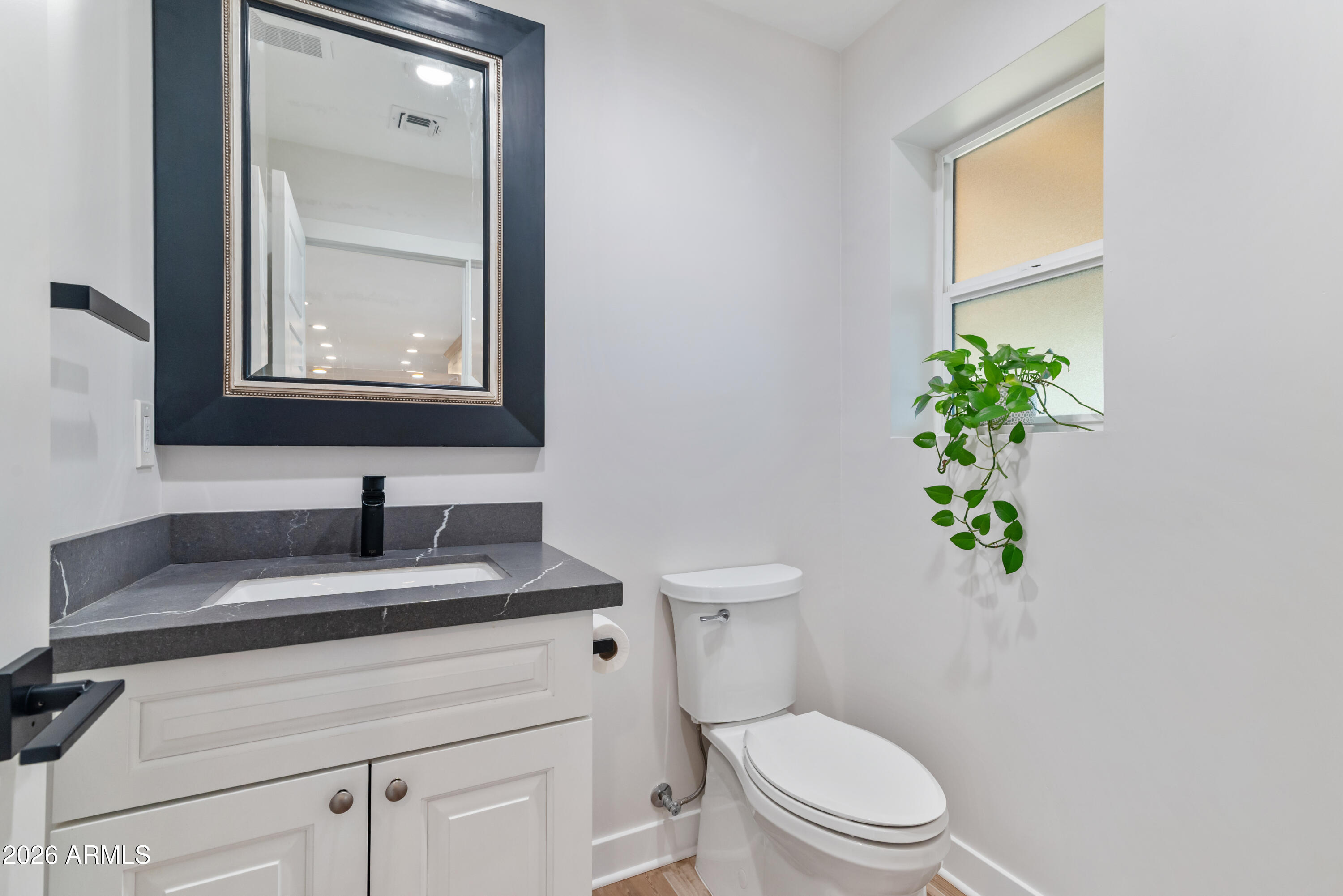 8571 E VIA DE ENCANTO