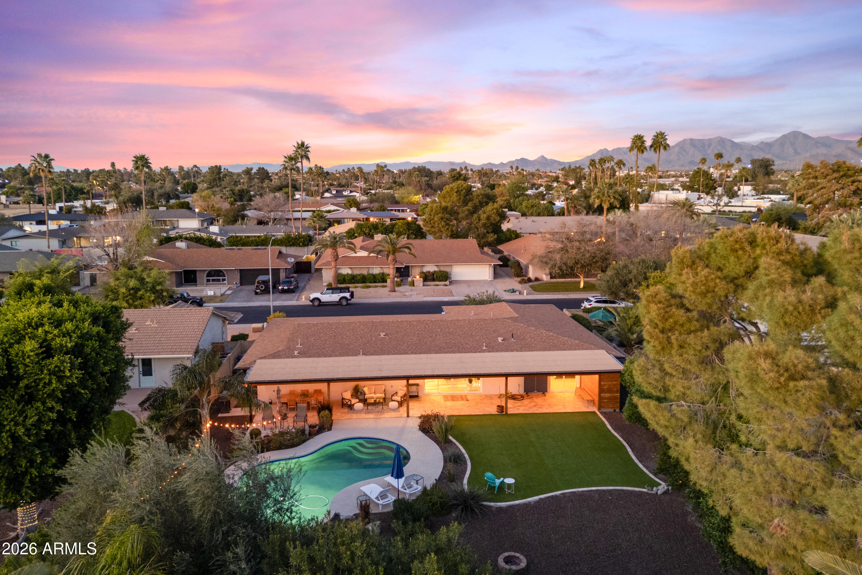 8571 E VIA DE ENCANTO