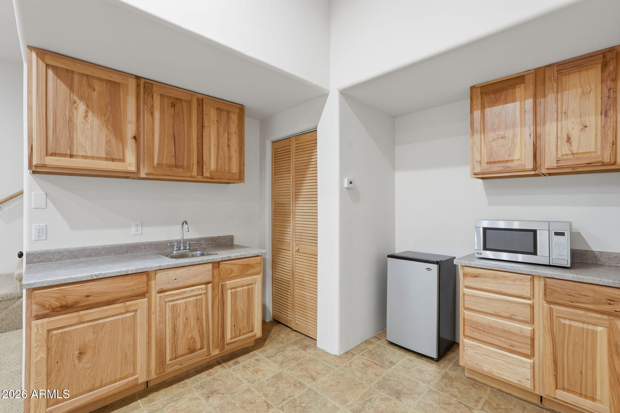 9435 E HOBART Circle