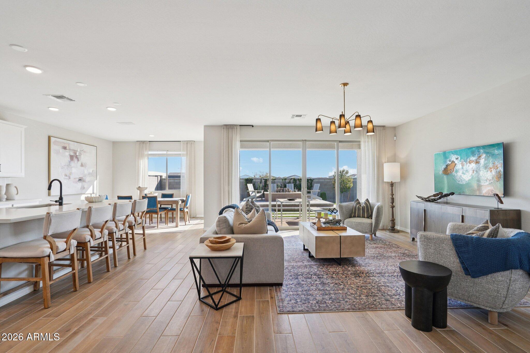 2551 E HOMESTEADER Road