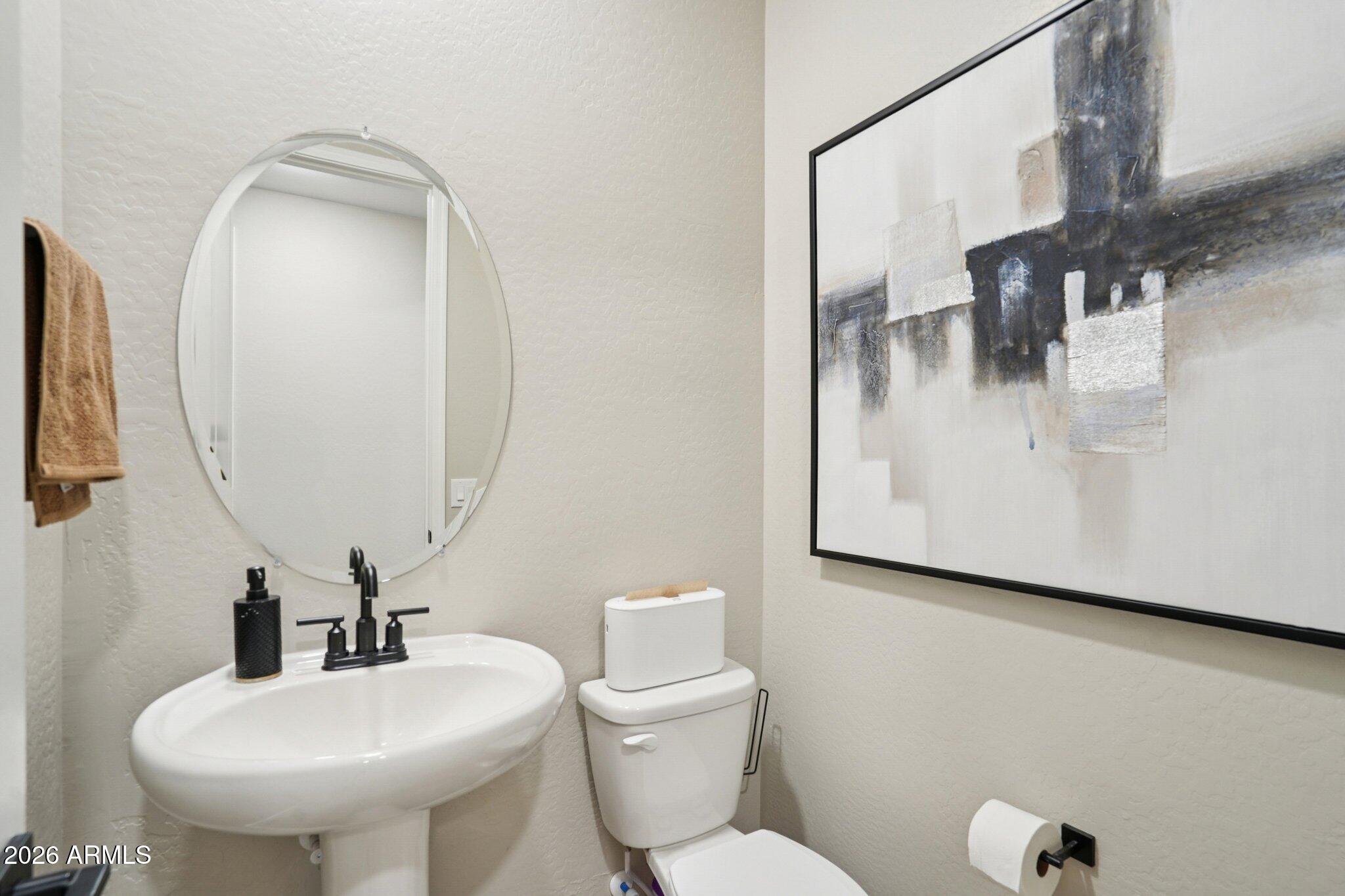 2551 E HOMESTEADER Road