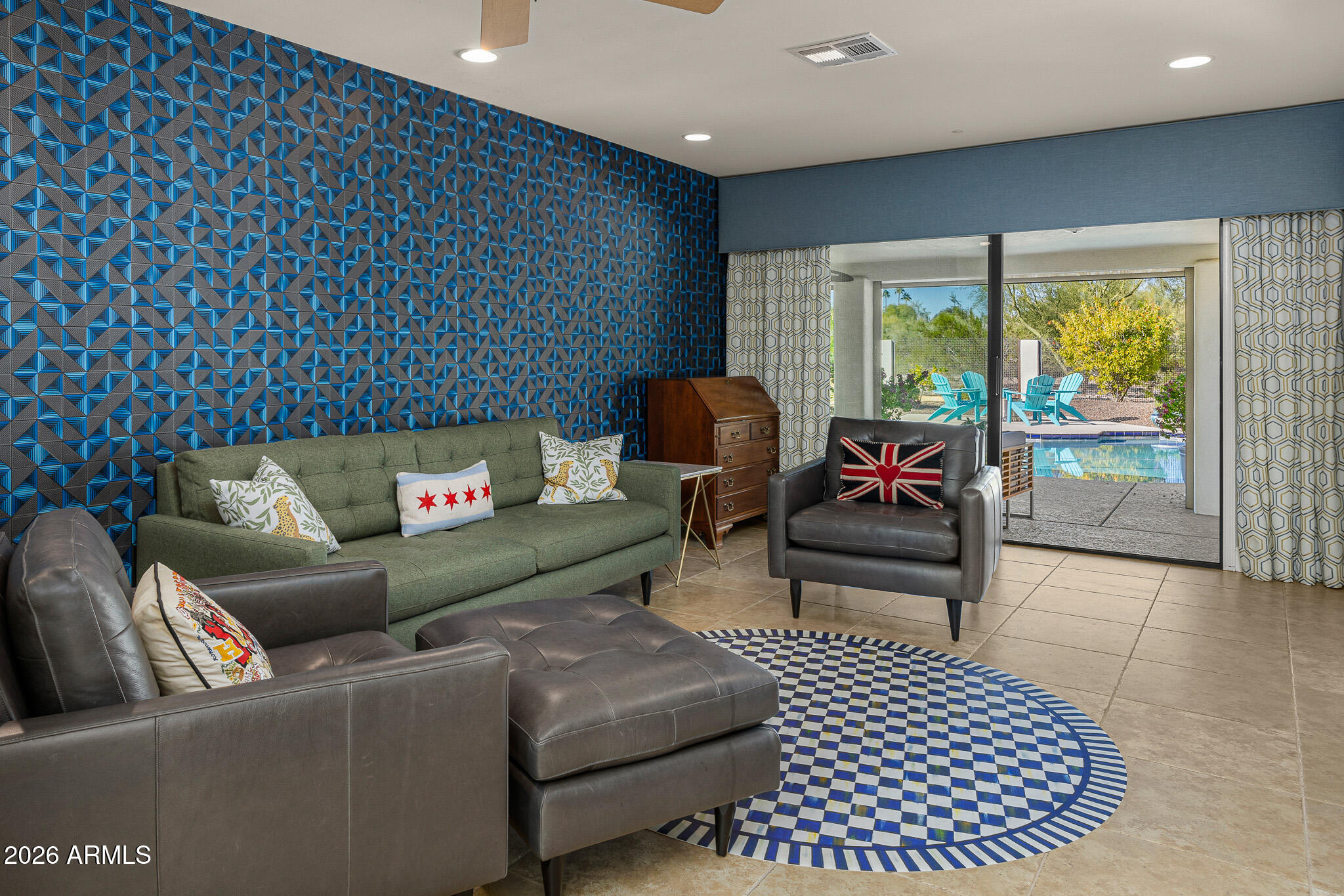 4634 E Mountain View Road