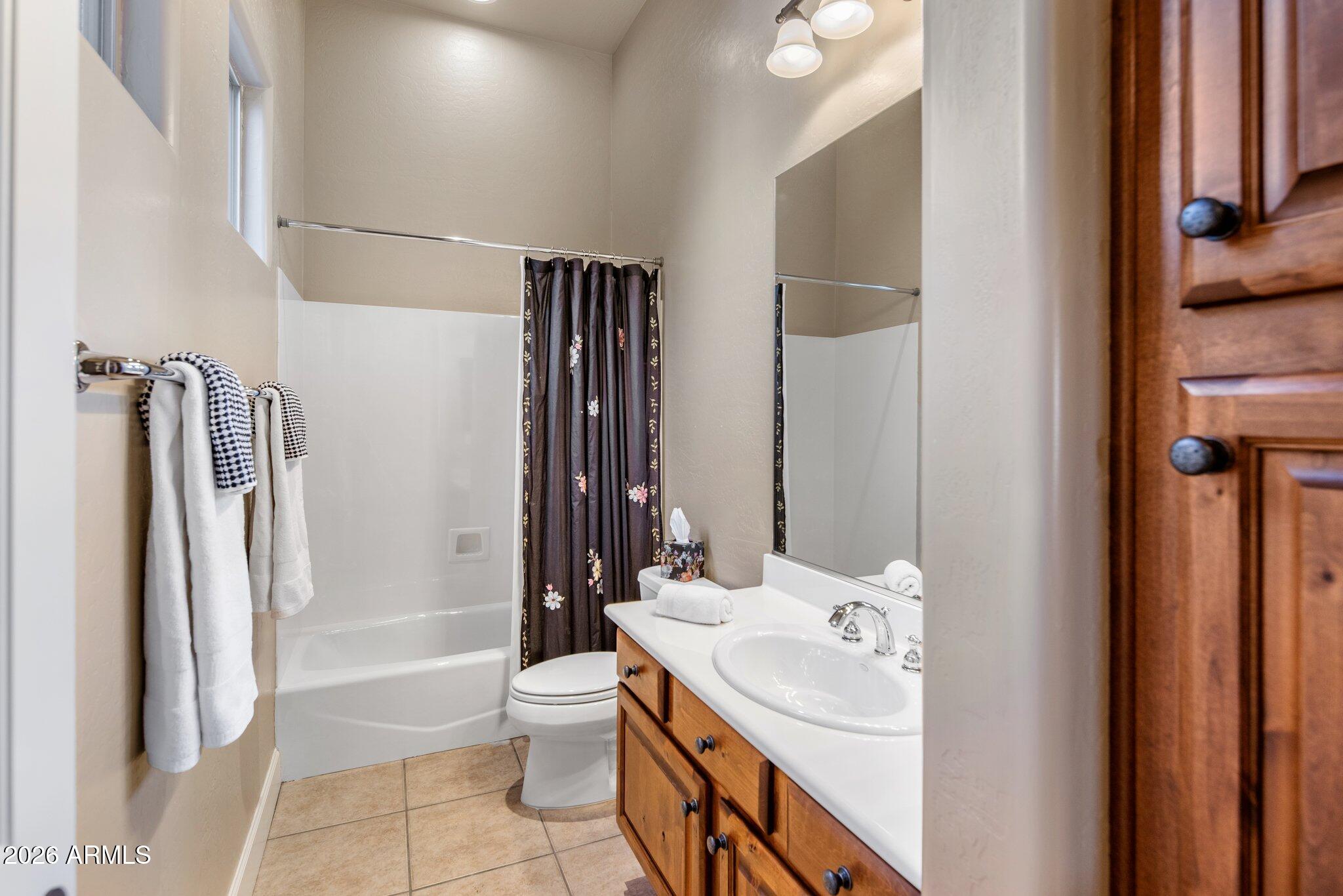 10821 E TUSAYAN Trail