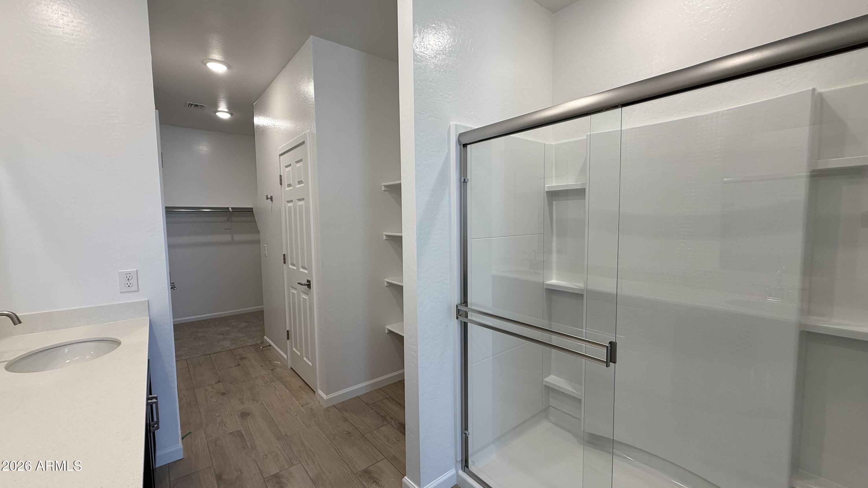 47652 W KENNER Drive