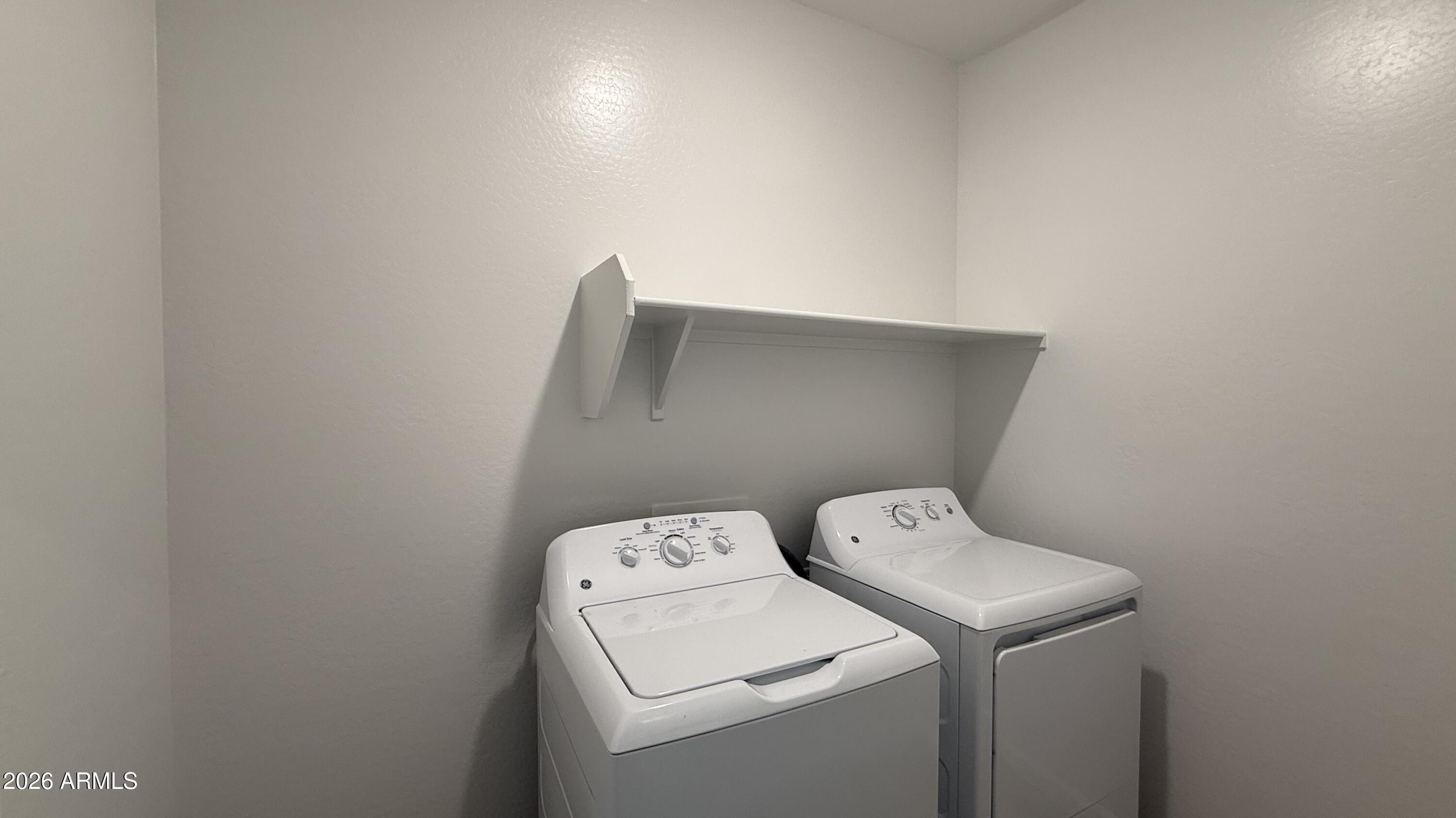 47652 W KENNER Drive