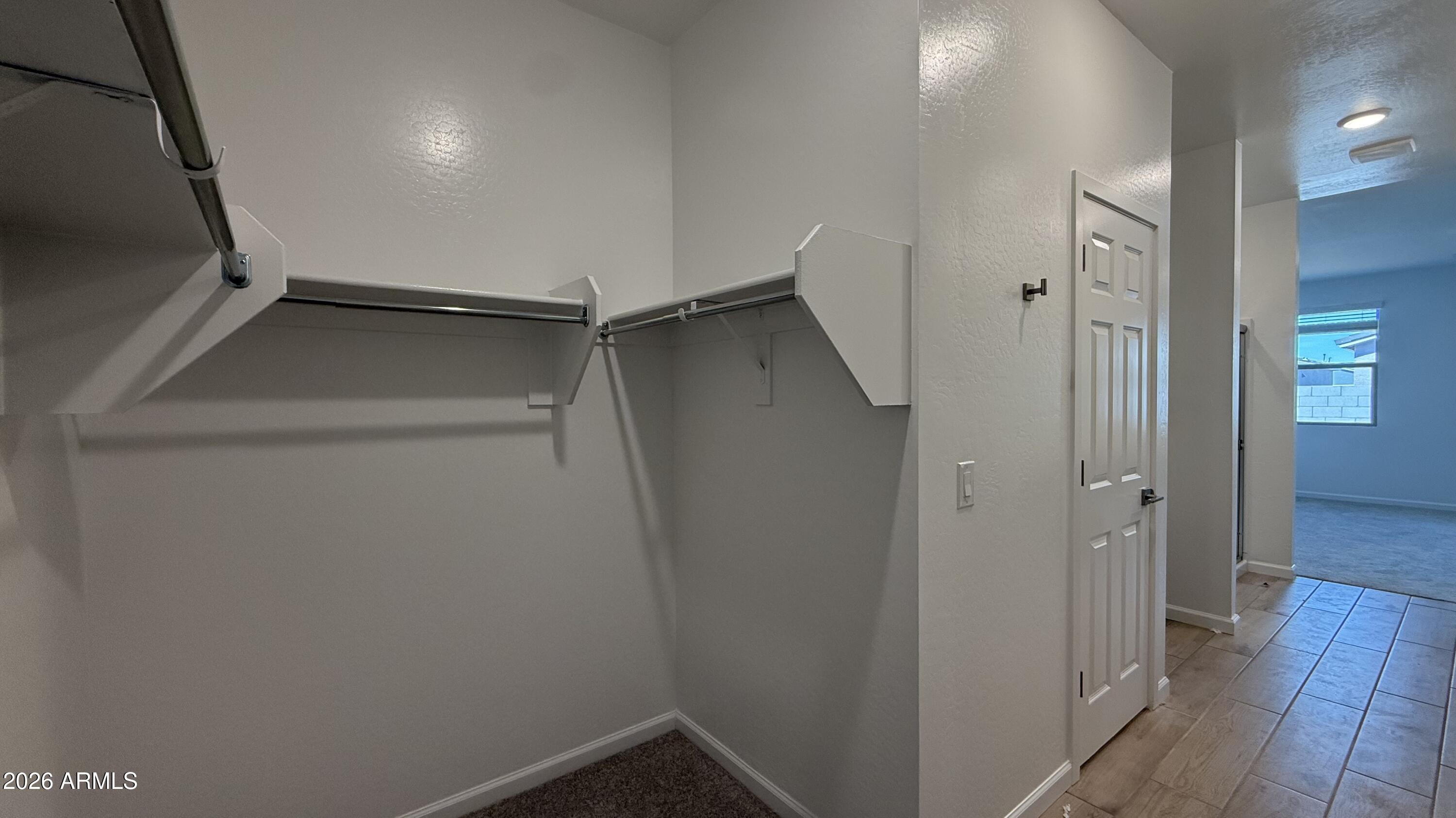 47652 W KENNER Drive