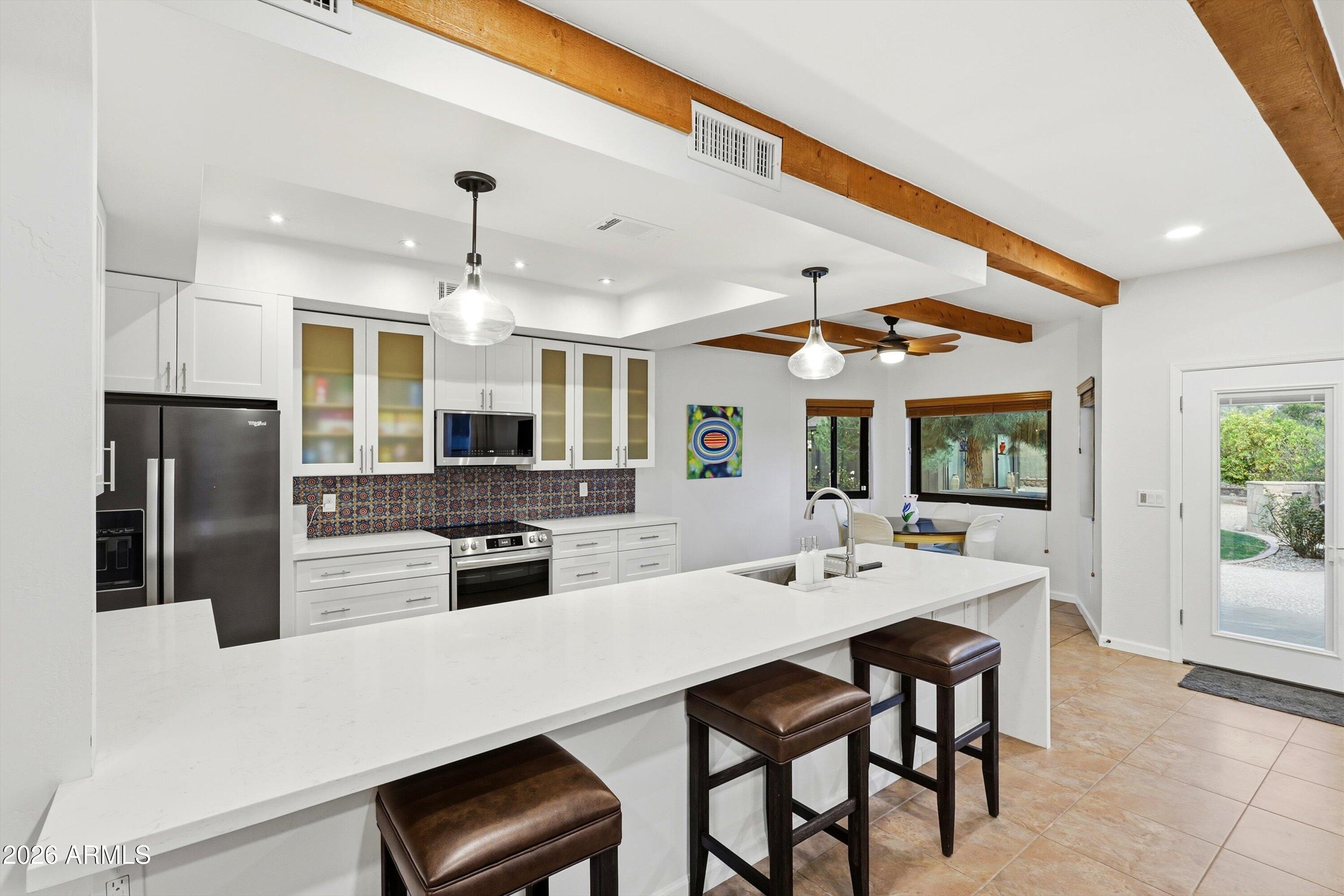 5234 E PARADISE Drive