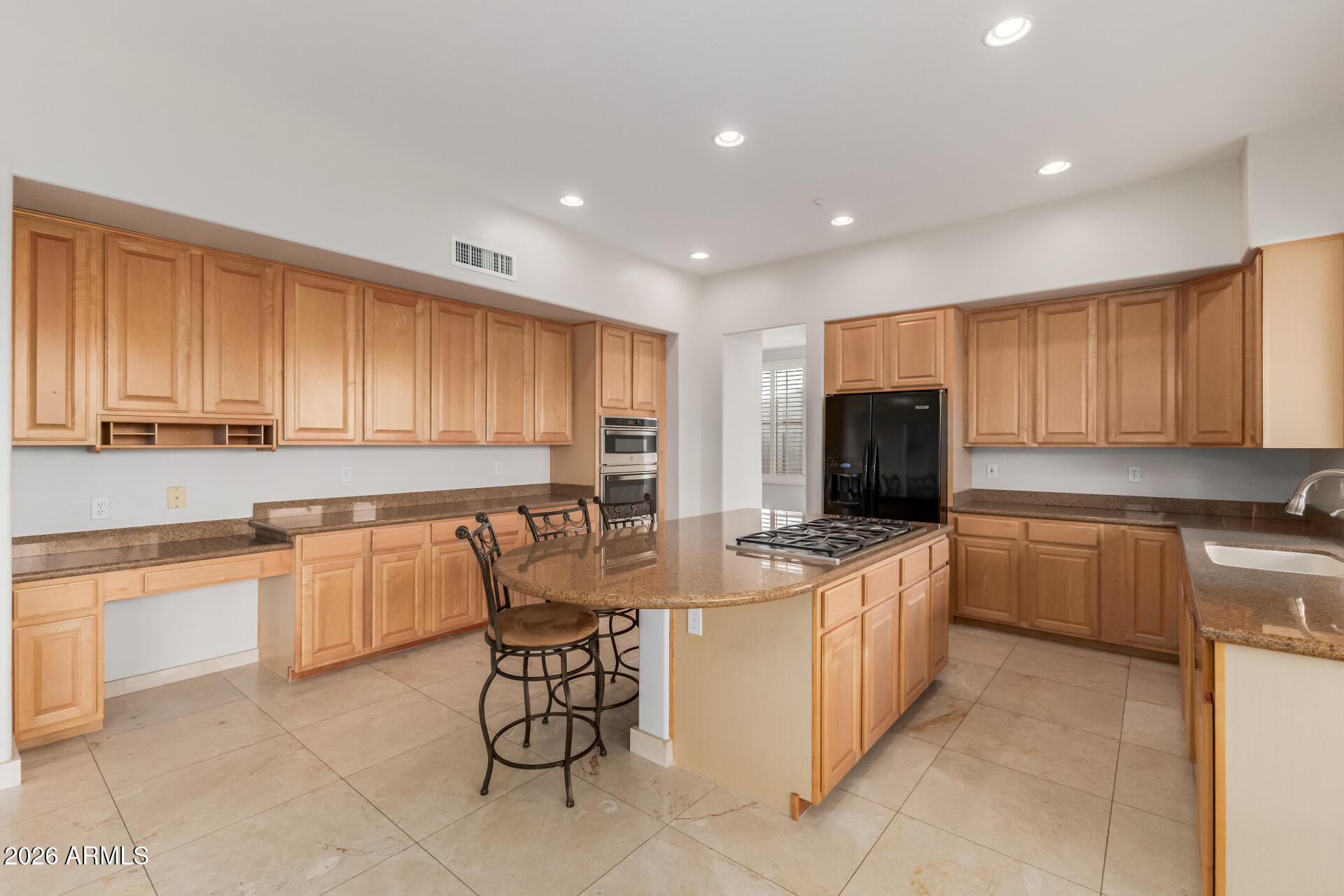 10872 E RAINTREE Drive