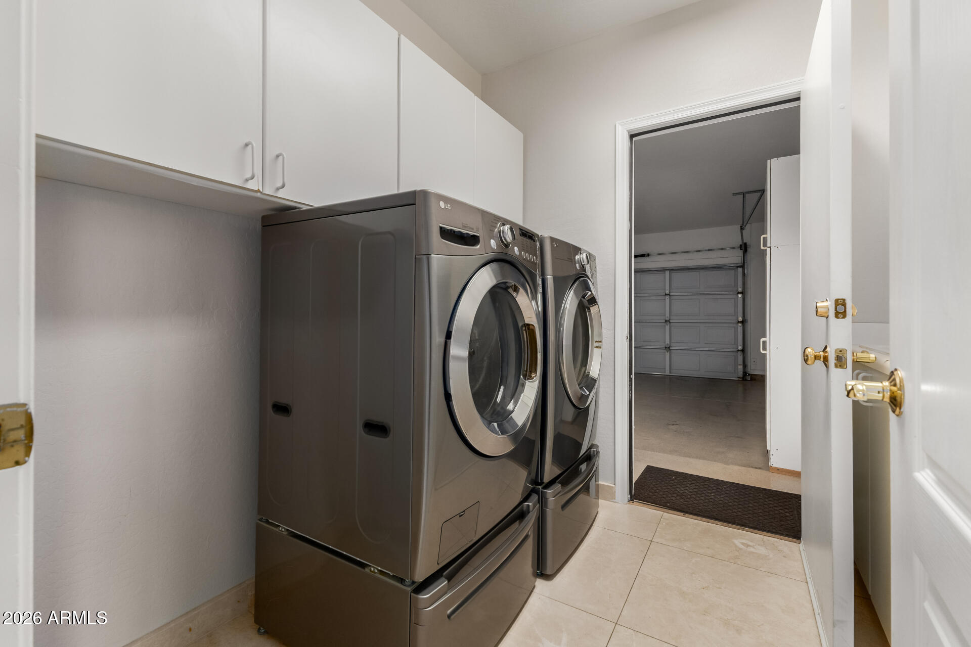 10872 E RAINTREE Drive