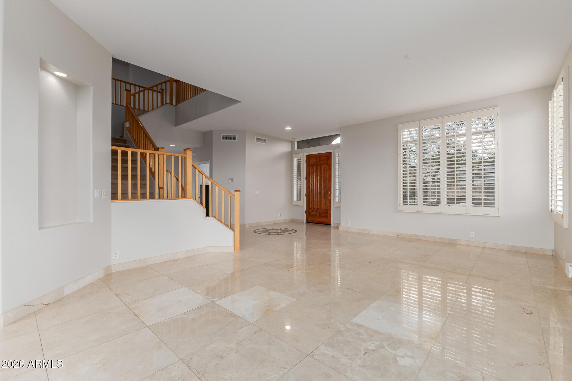 10872 E RAINTREE Drive