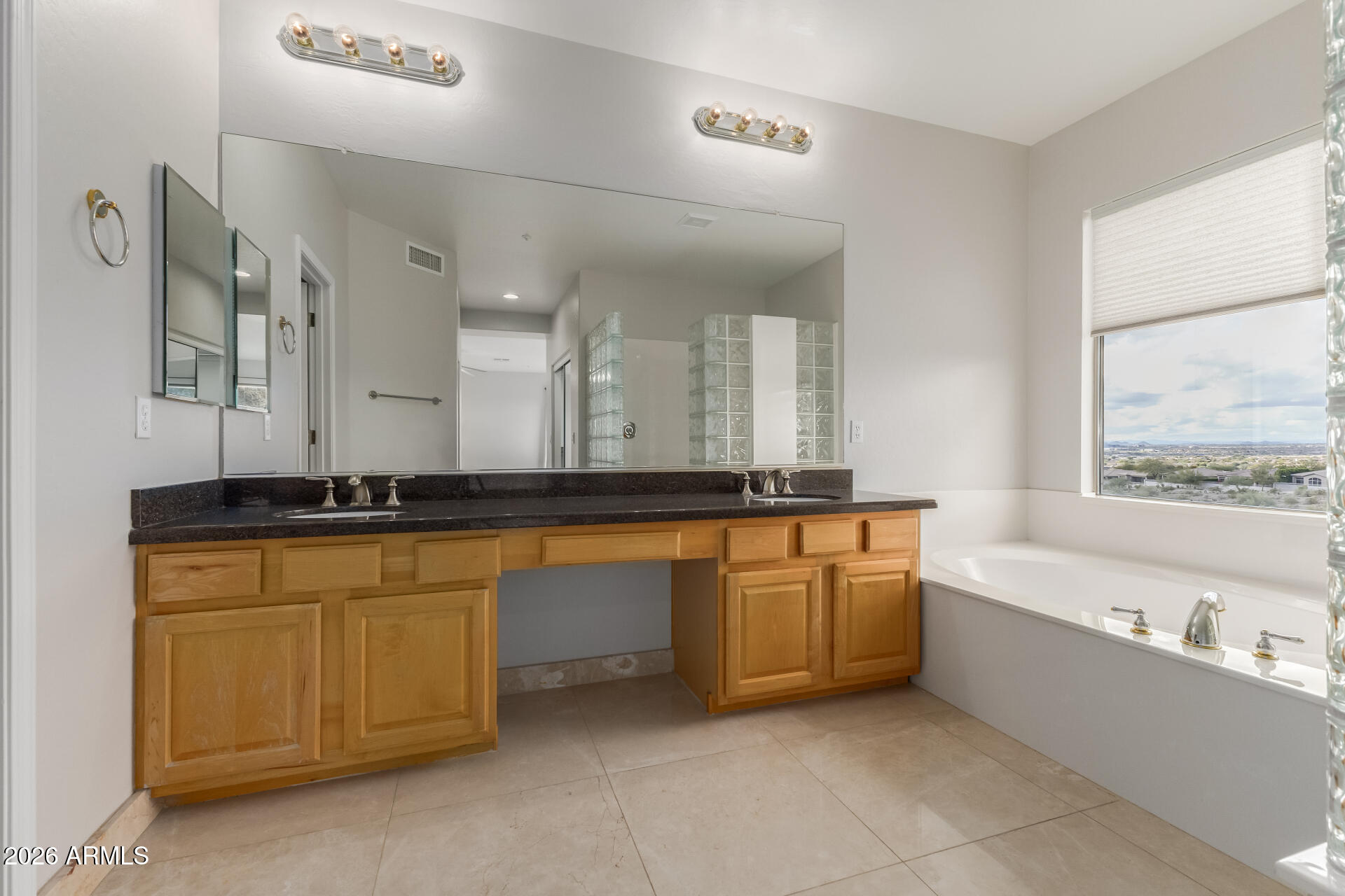 10872 E RAINTREE Drive