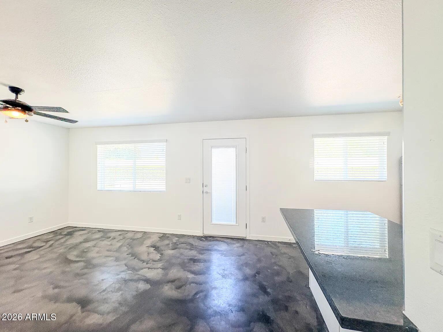 4231 N 27TH Street 10