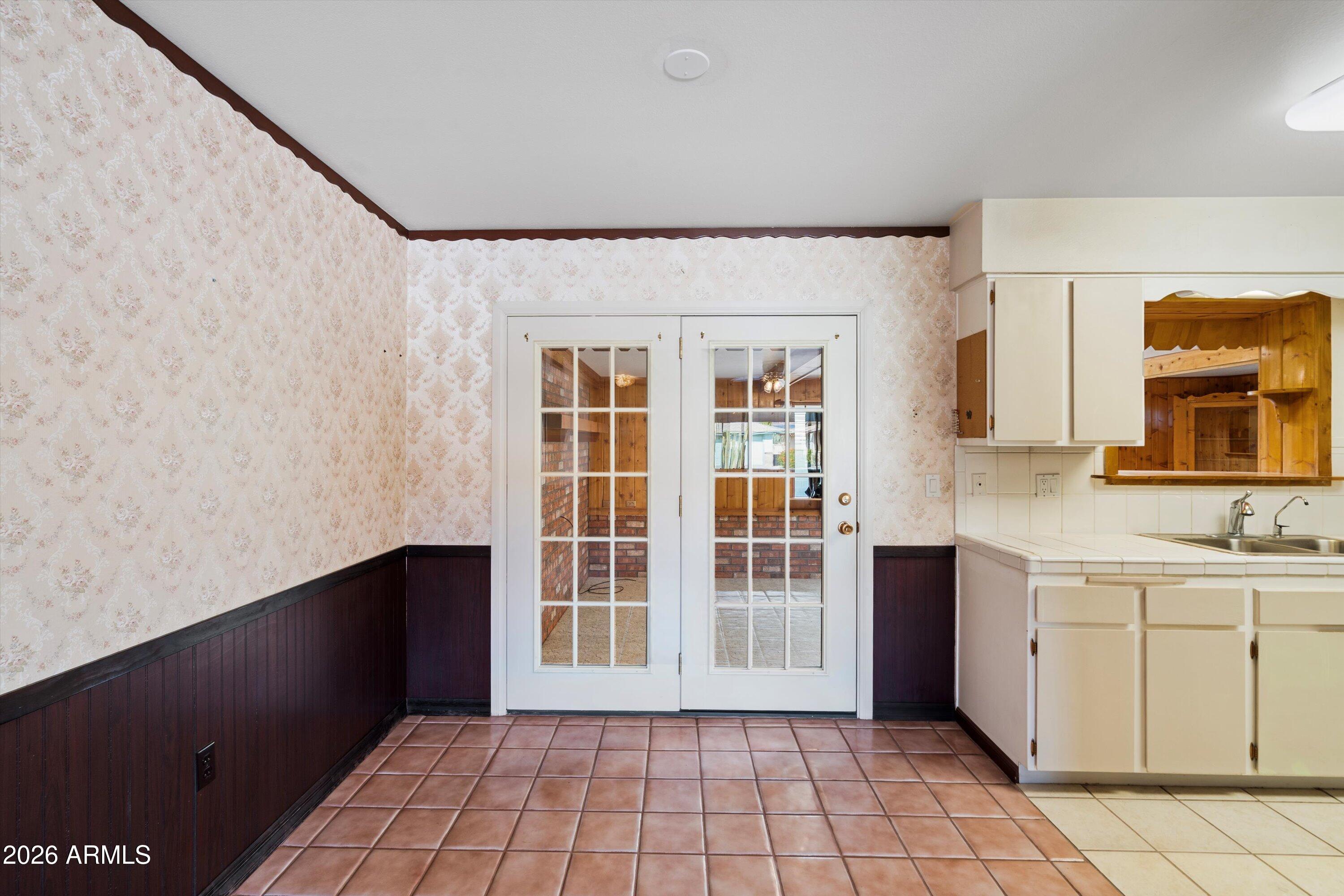 10027 W AUDREY Drive