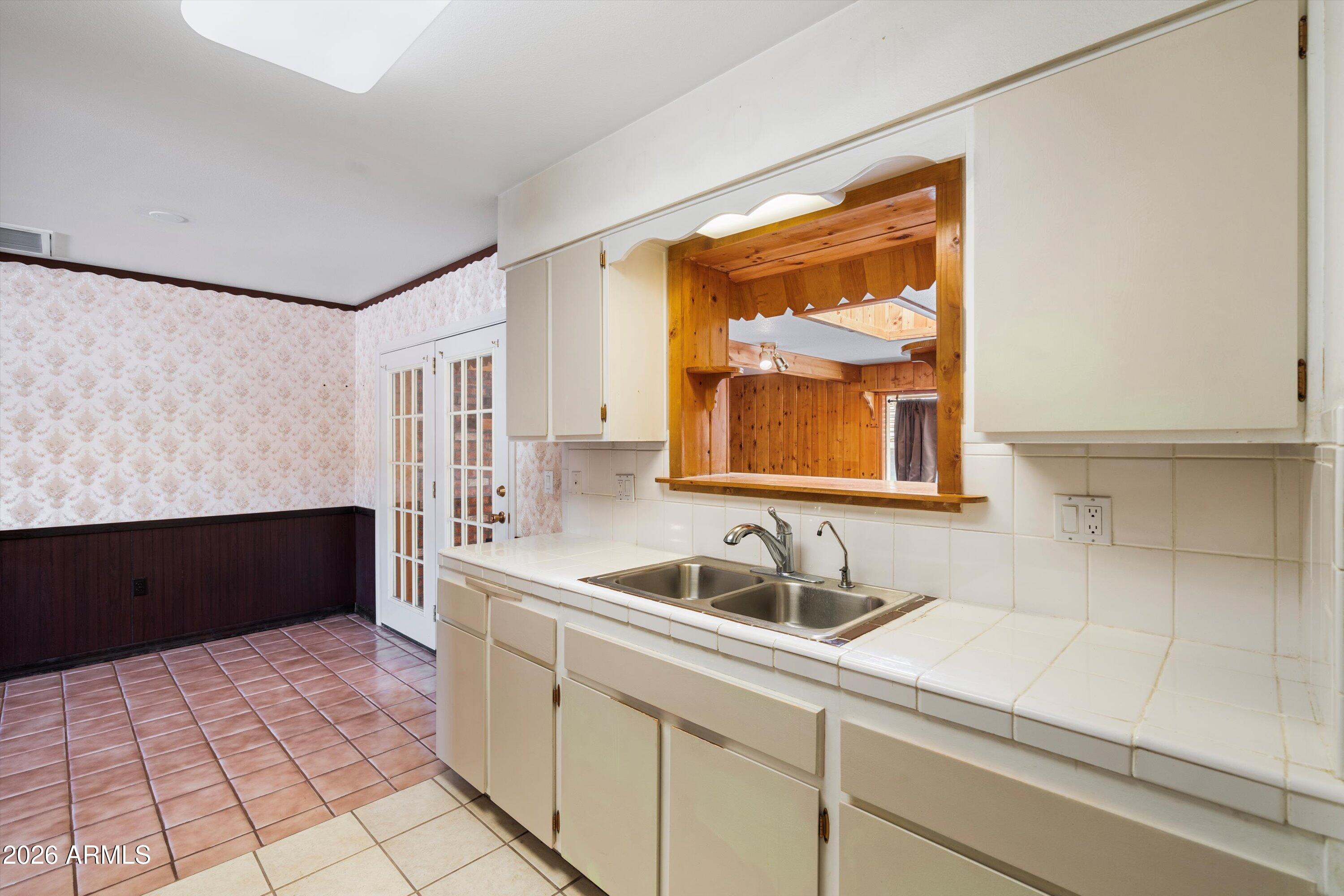 10027 W AUDREY Drive