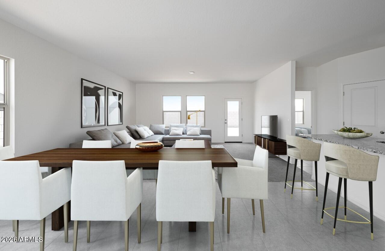 2123 E NIGHT RIDER Road