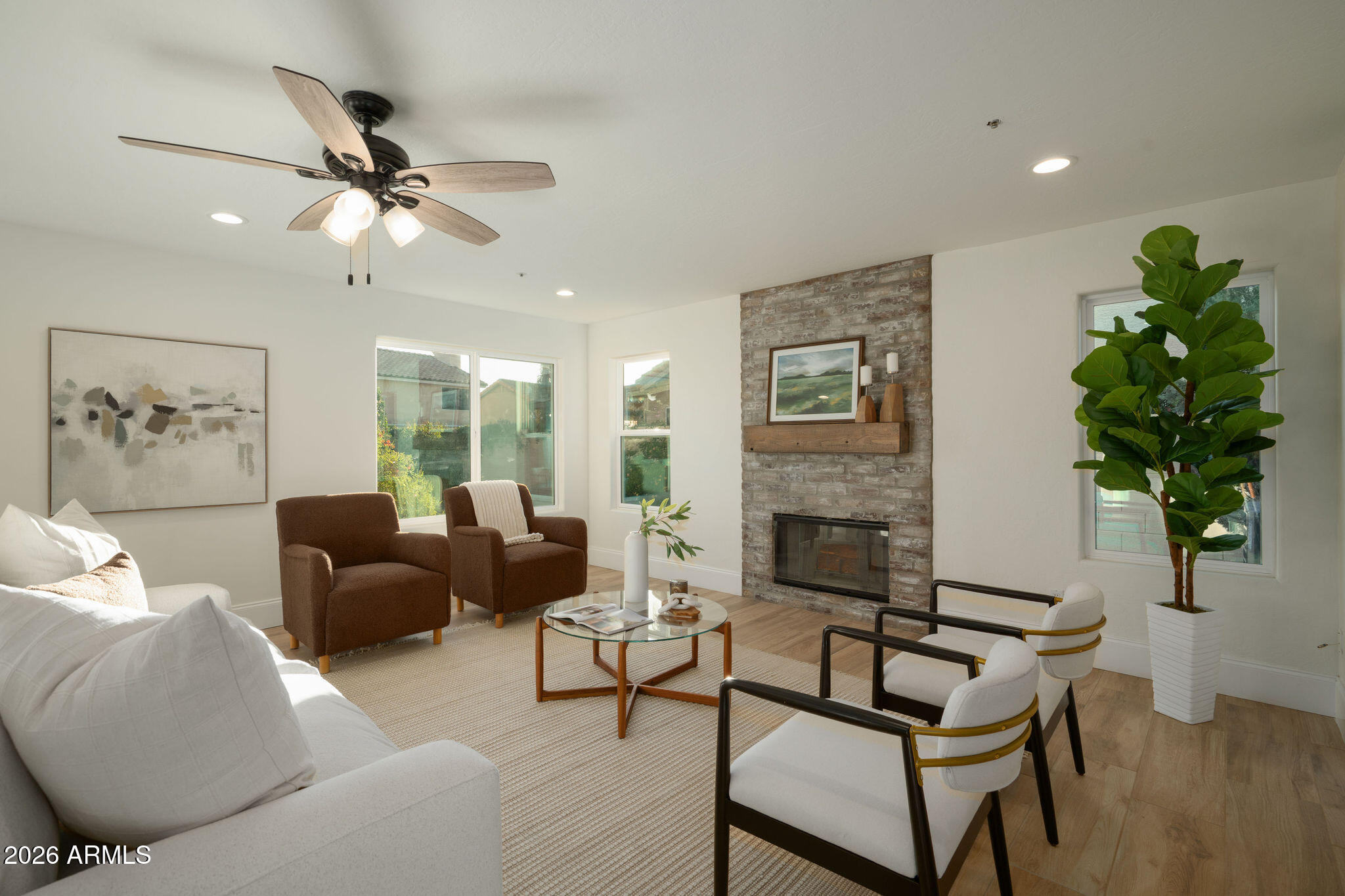 9011 E PALM RIDGE Drive