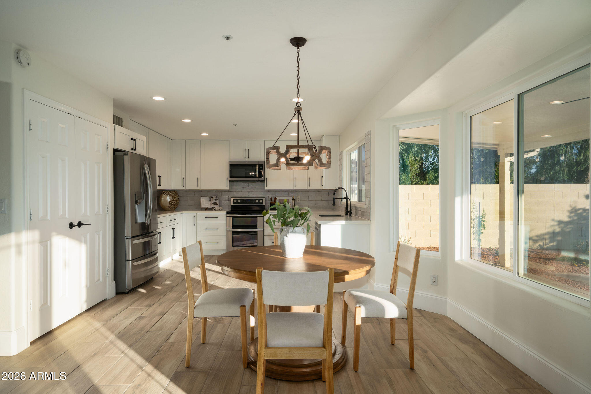 9011 E PALM RIDGE Drive