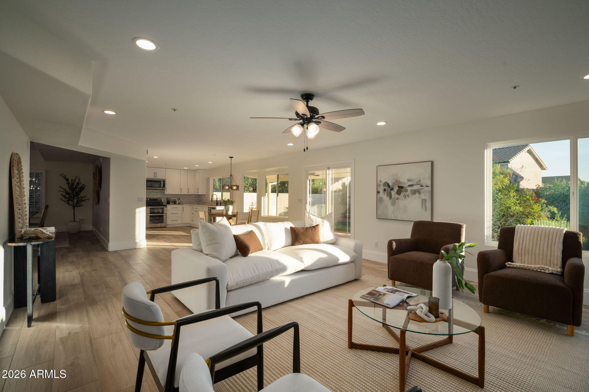 9011 E PALM RIDGE Drive